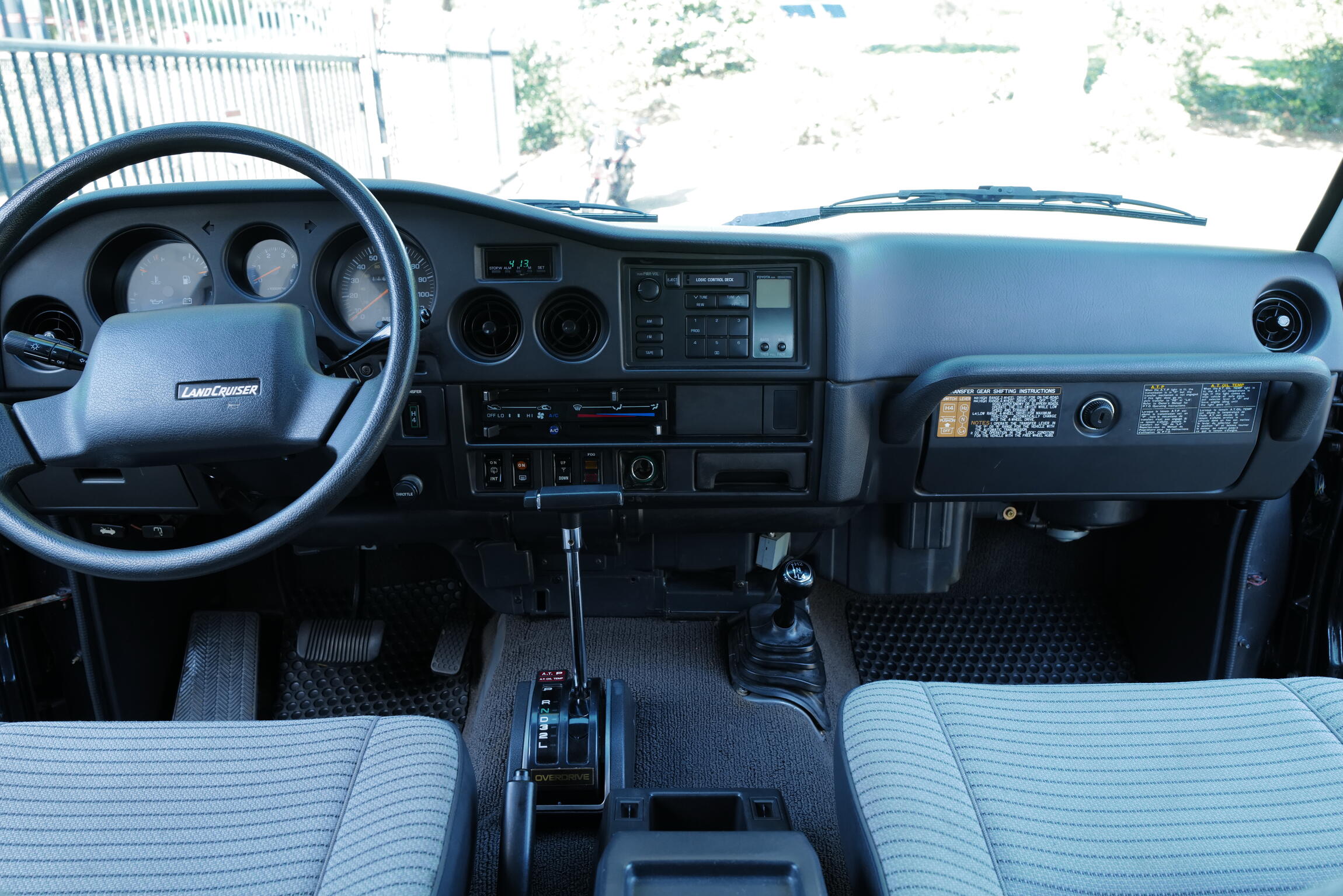 Sold: 1989 Toyota Land Cruiser FJ62