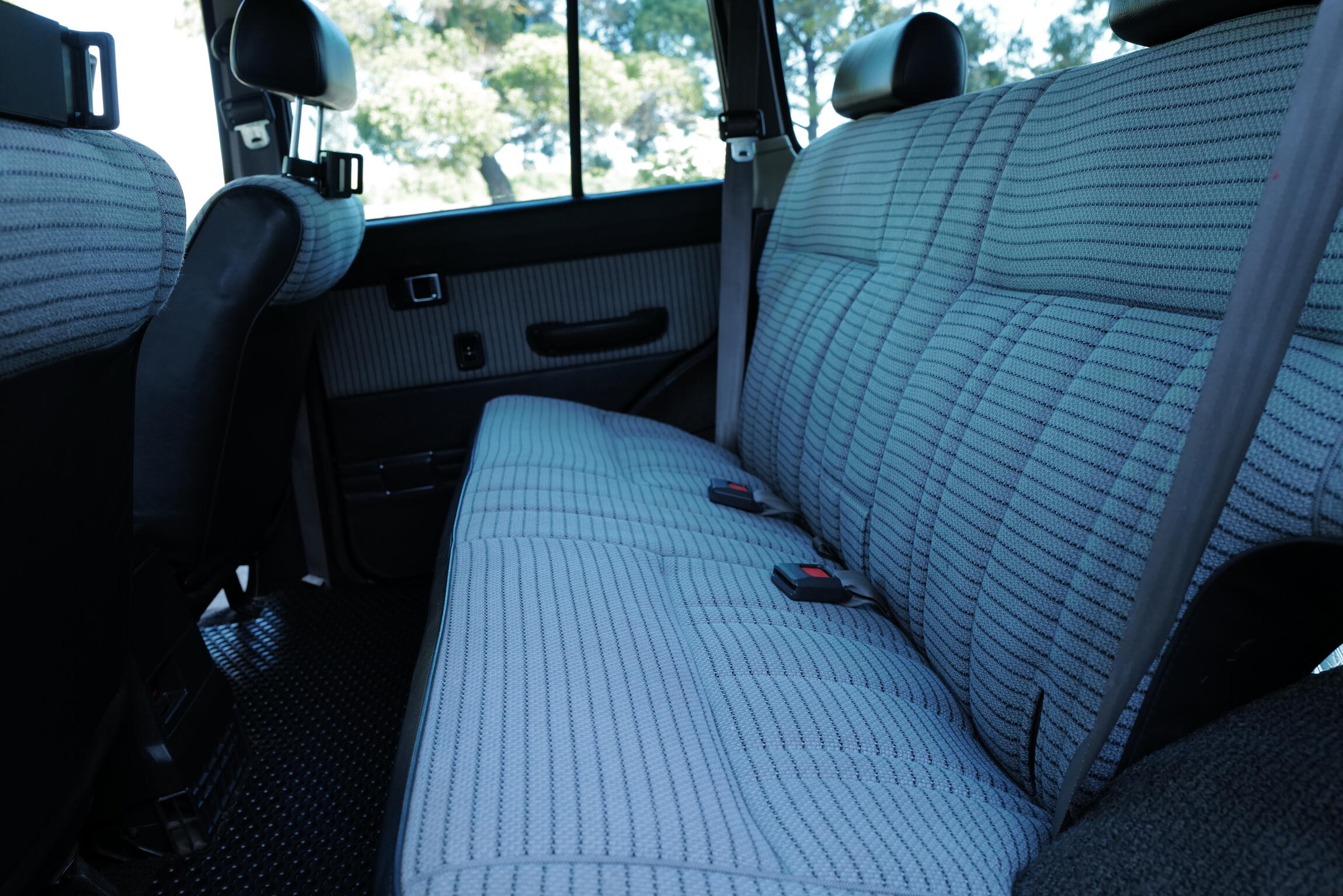 Sold: 1989 Toyota Land Cruiser FJ62