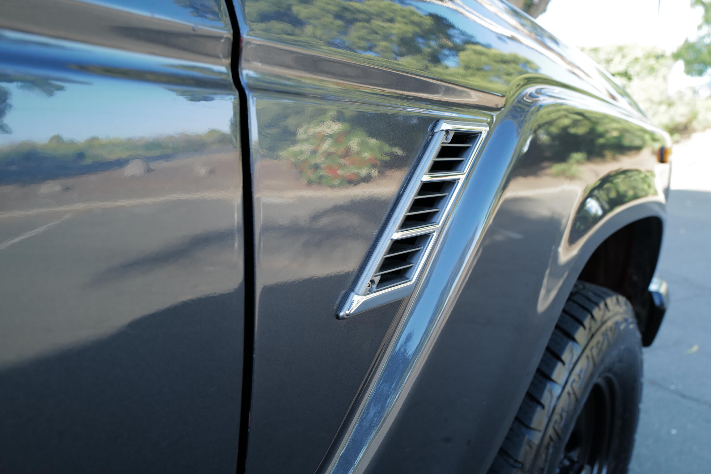 Sold: 1989 Toyota Land Cruiser FJ62