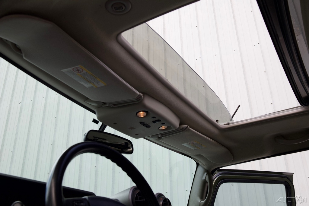 Sold: 2003 Hummer H2