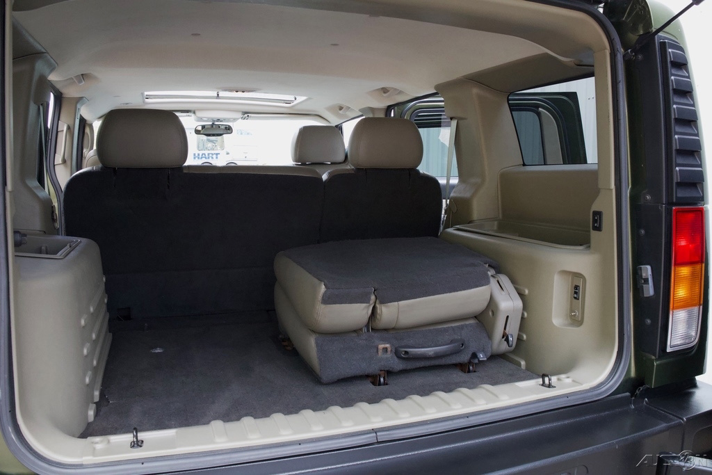 Sold: 2003 Hummer H2