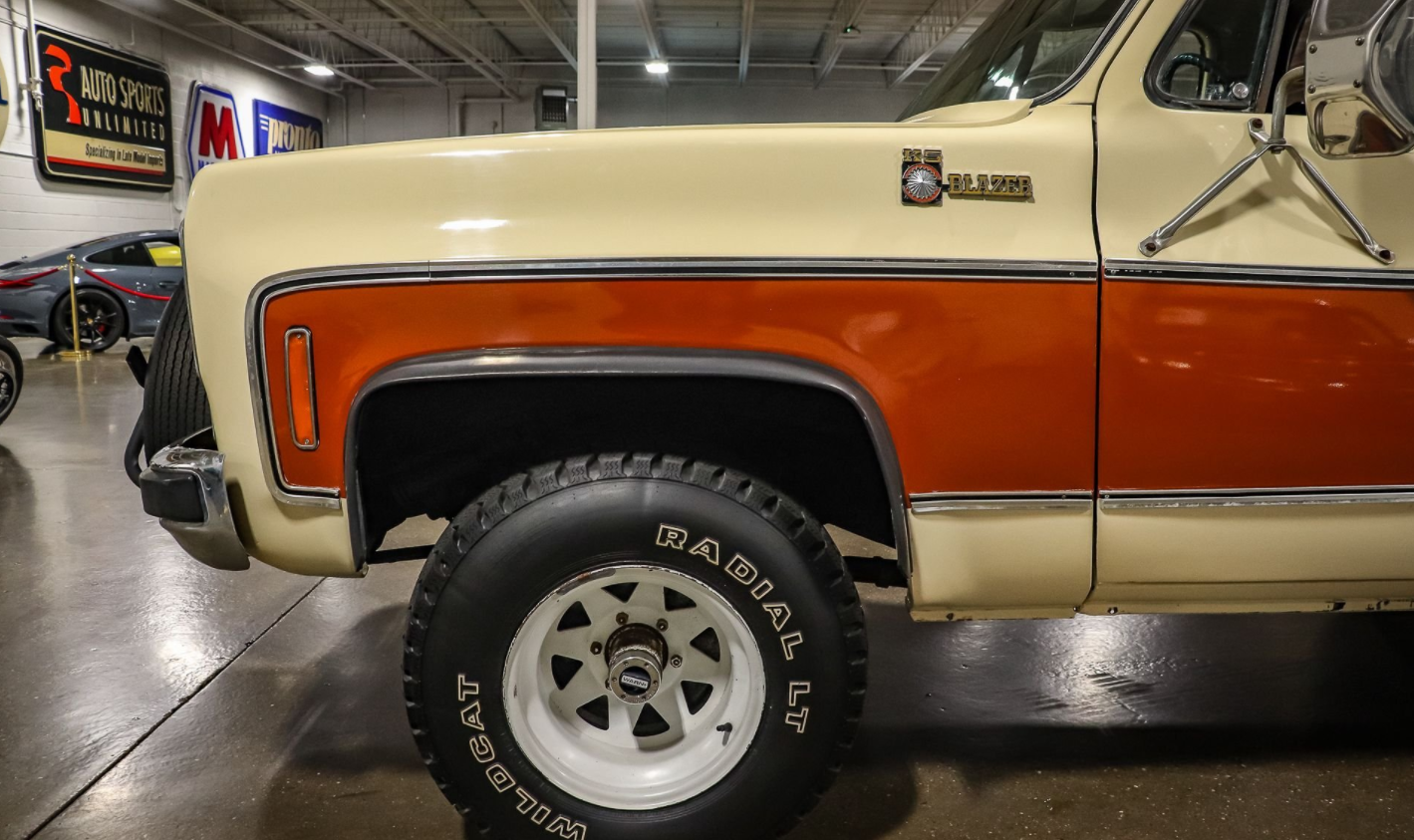 Sold: 1976 Chevrolet Blazer Chalet - 4