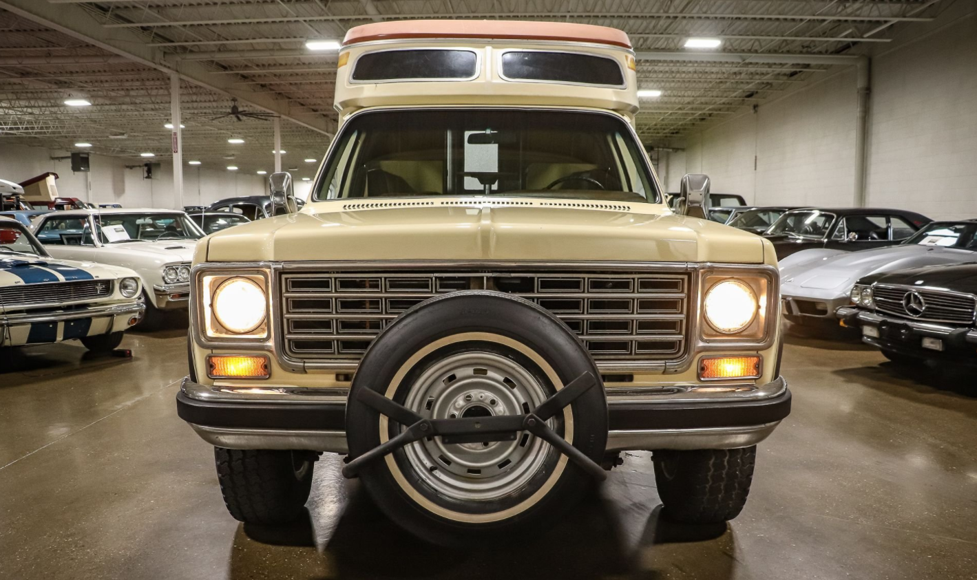 Sold: 1976 Chevrolet Blazer Chalet