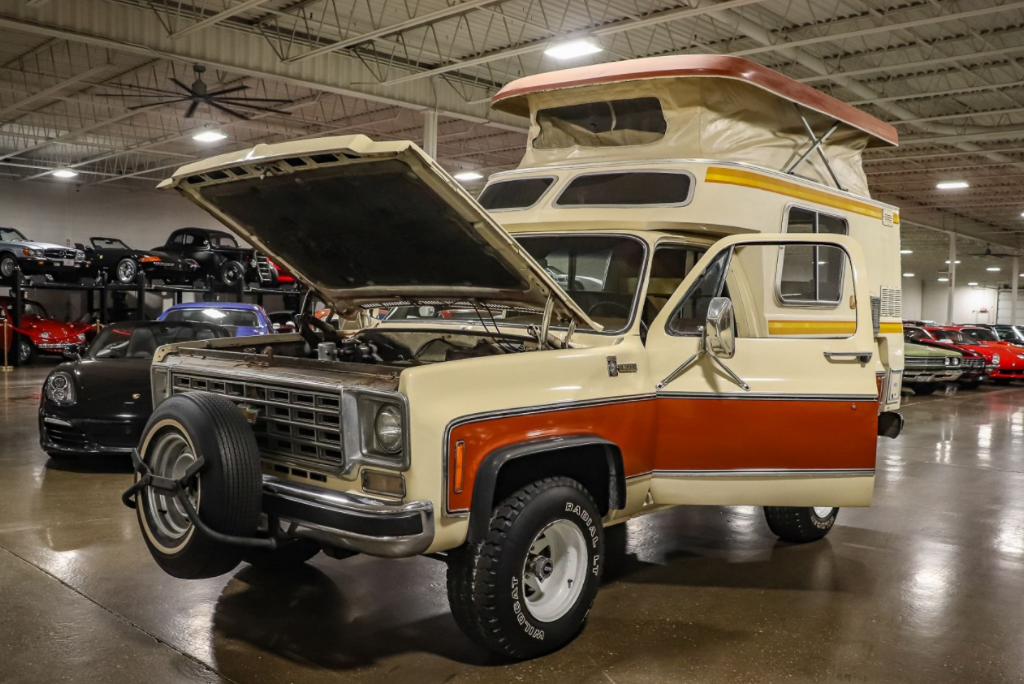 Sold: 1976 Chevrolet Blazer Chalet