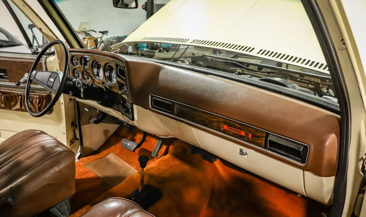 Sold: 1976 Chevrolet Blazer Chalet