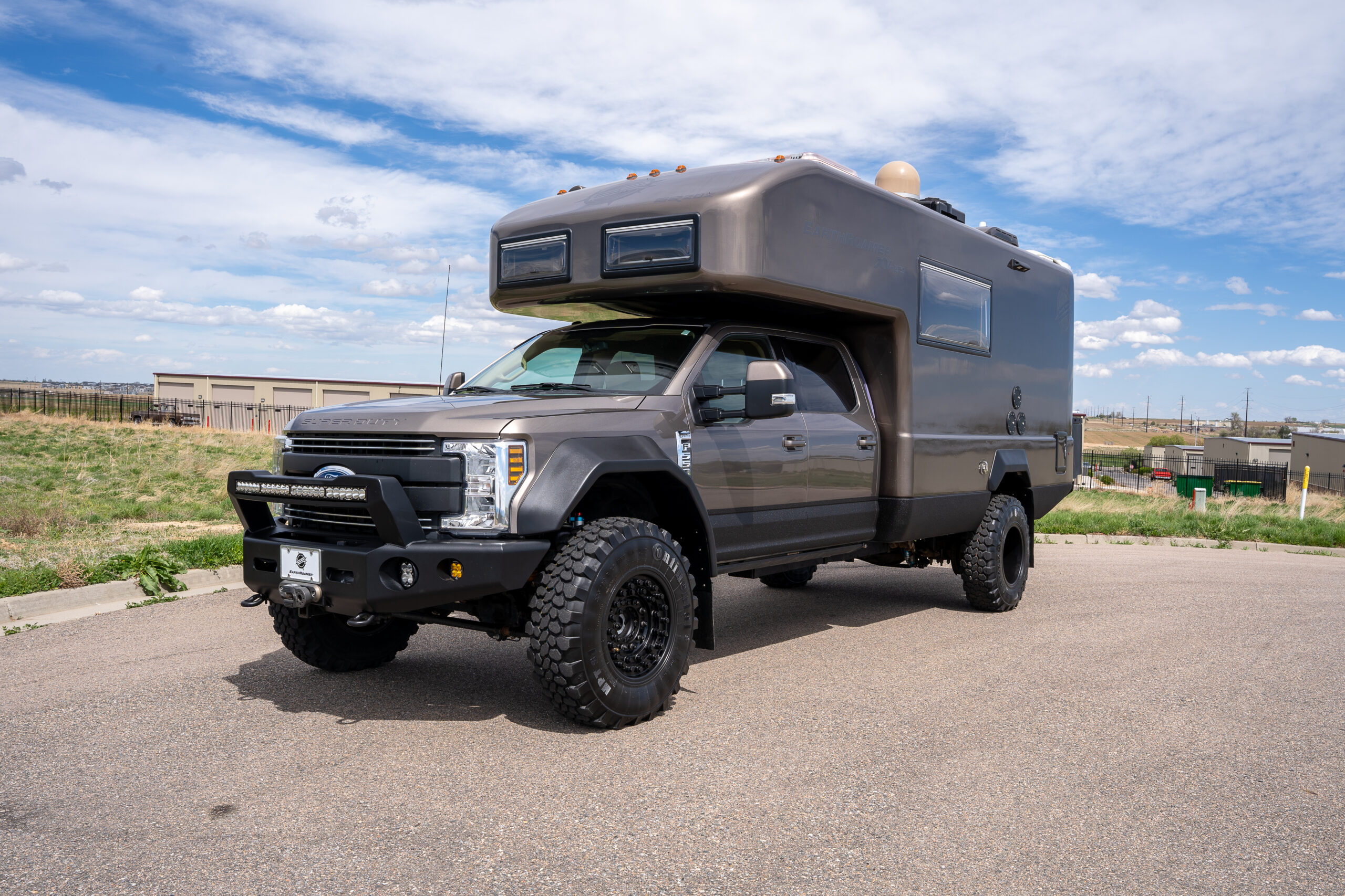  EarthRoamer LTS