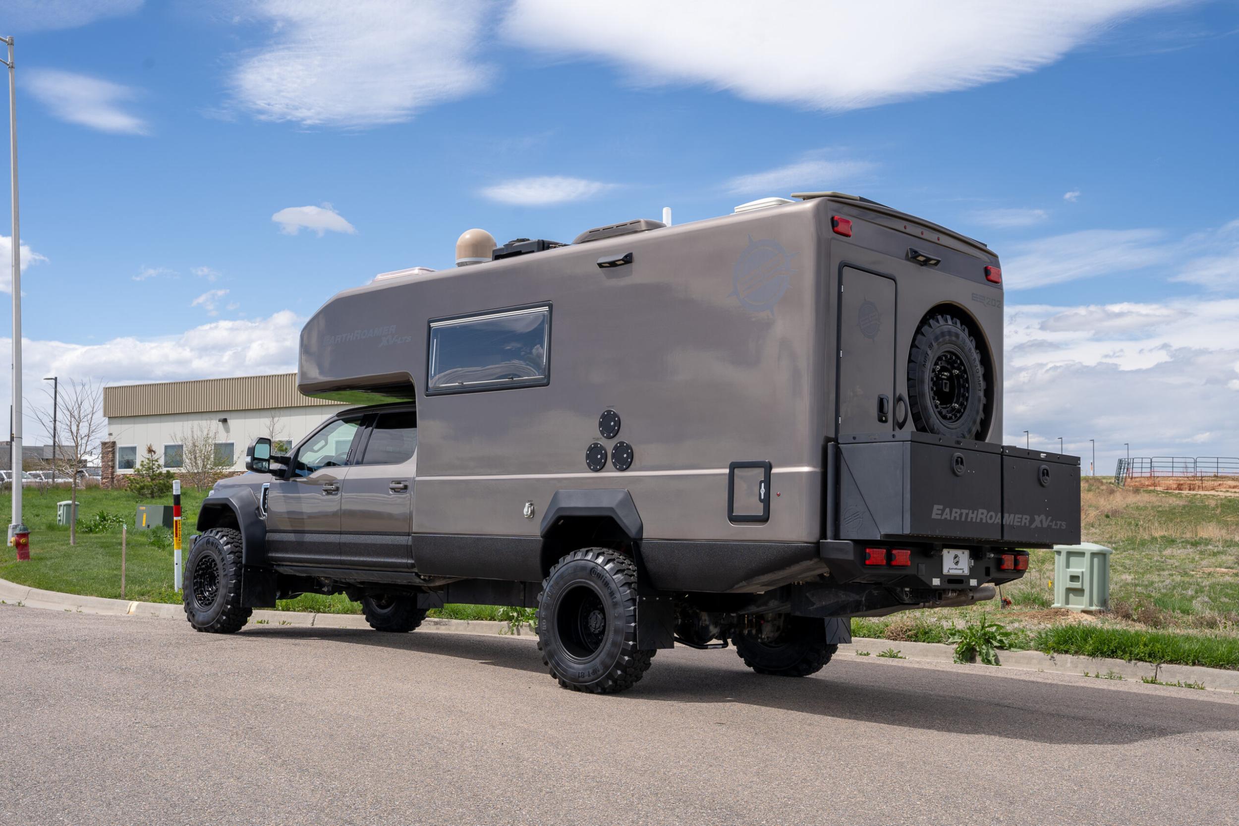2018 EarthRoamer XV-LTS 202 - 3
