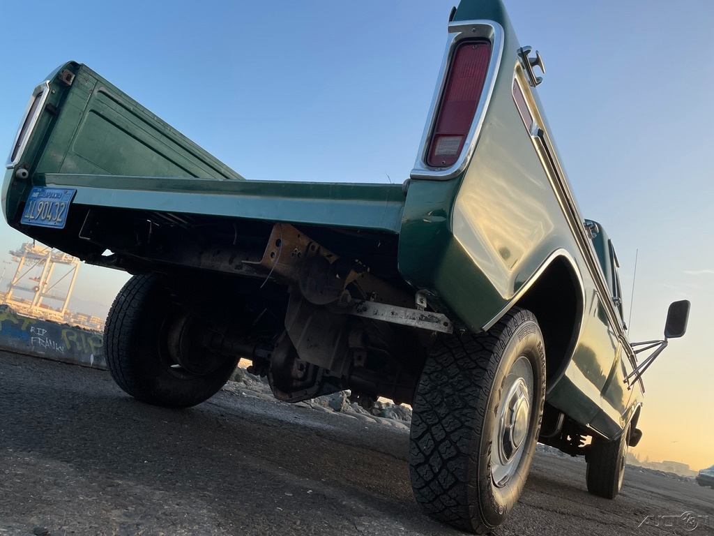 Sold: 1978 Ford F-350 Ranger