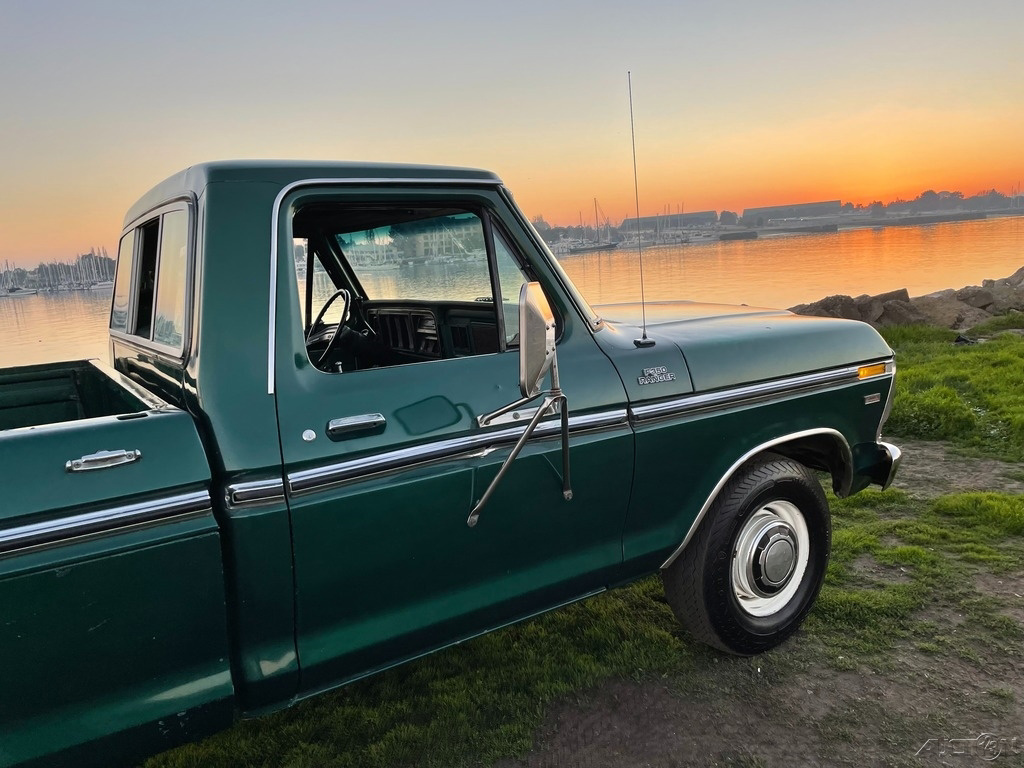 Sold: 1978 Ford F-350 Ranger