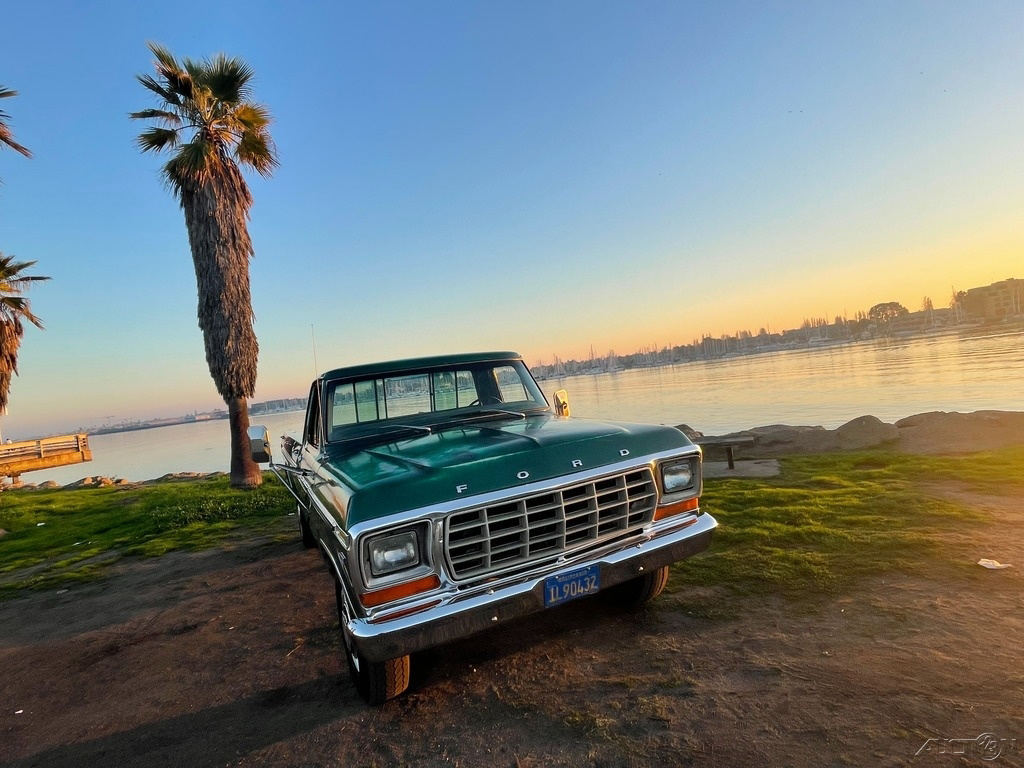 Sold: 1978 Ford F-350 Ranger