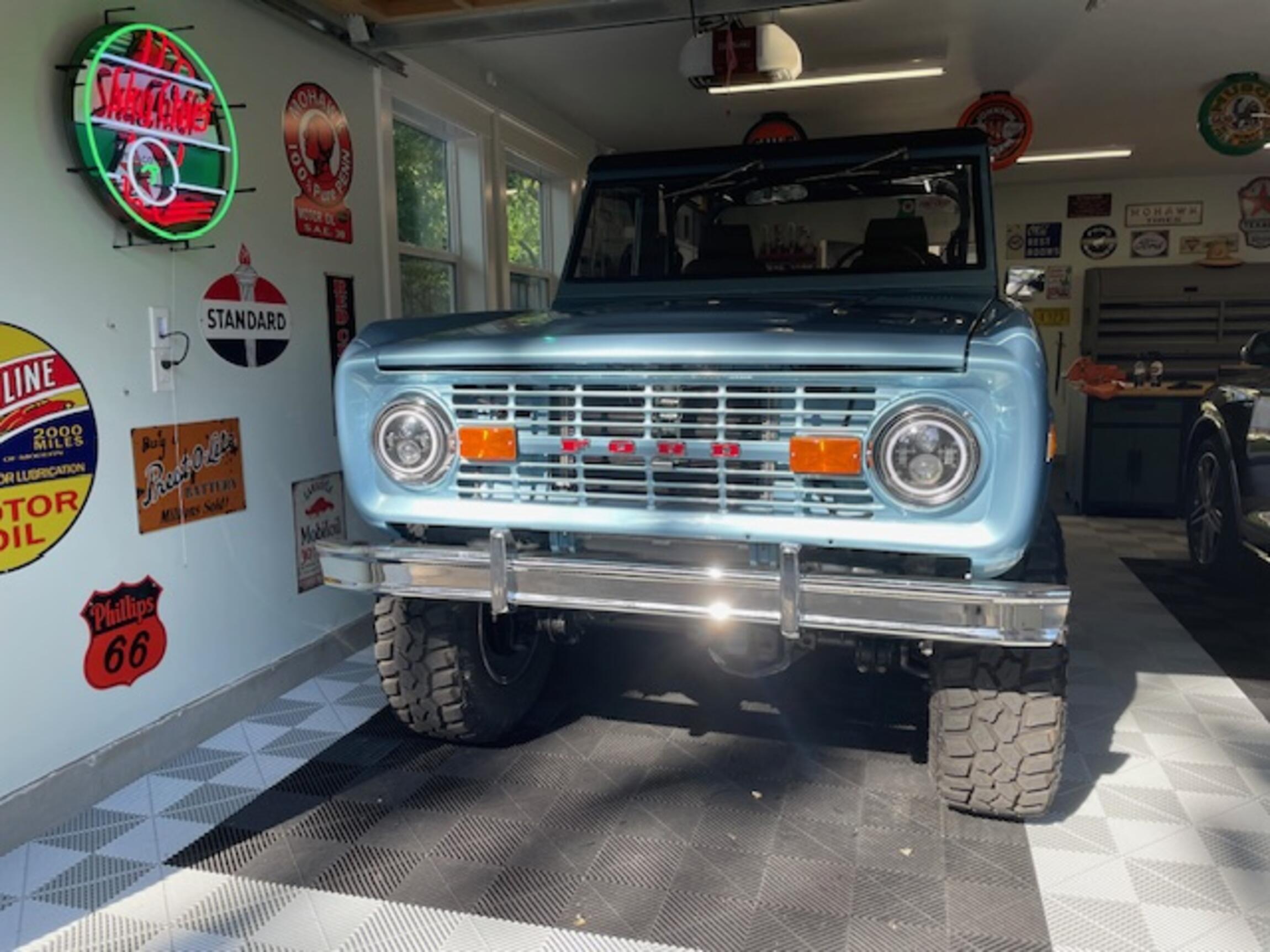 Sold: Custom 1977 Ford Bronco