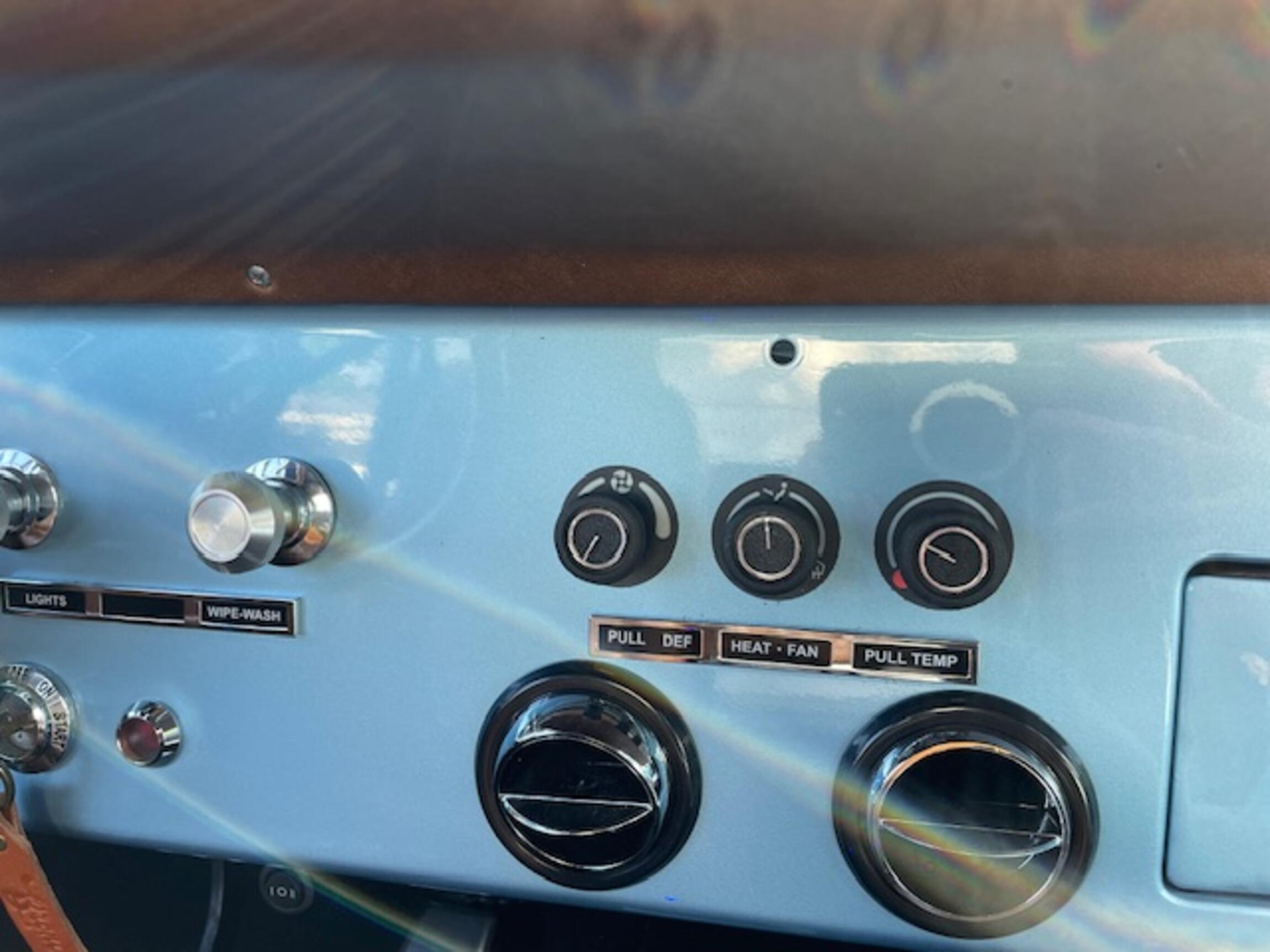 Sold: Custom 1977 Ford Bronco