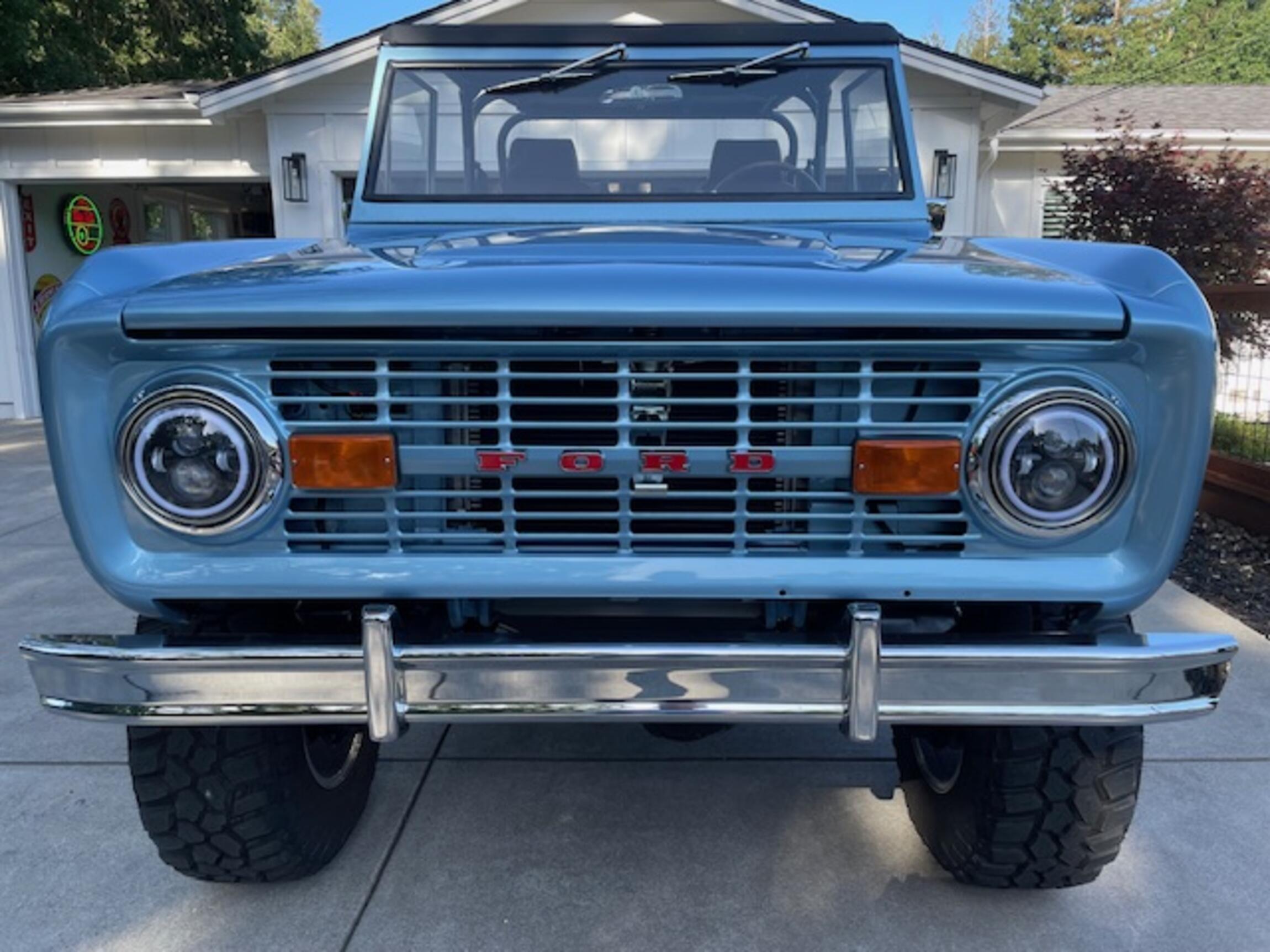 Sold: Custom 1977 Ford Bronco