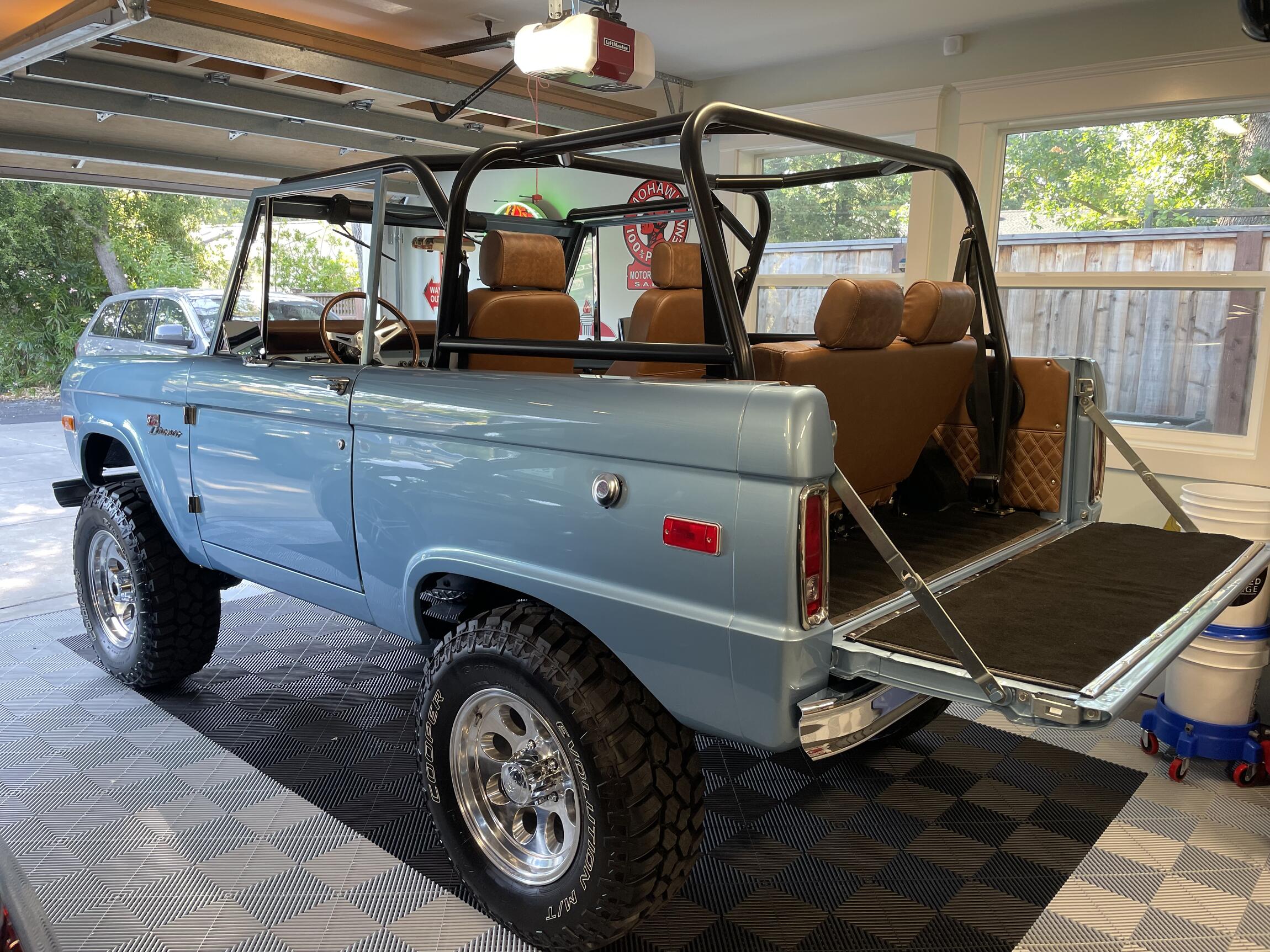 Sold: Custom 1977 Ford Bronco