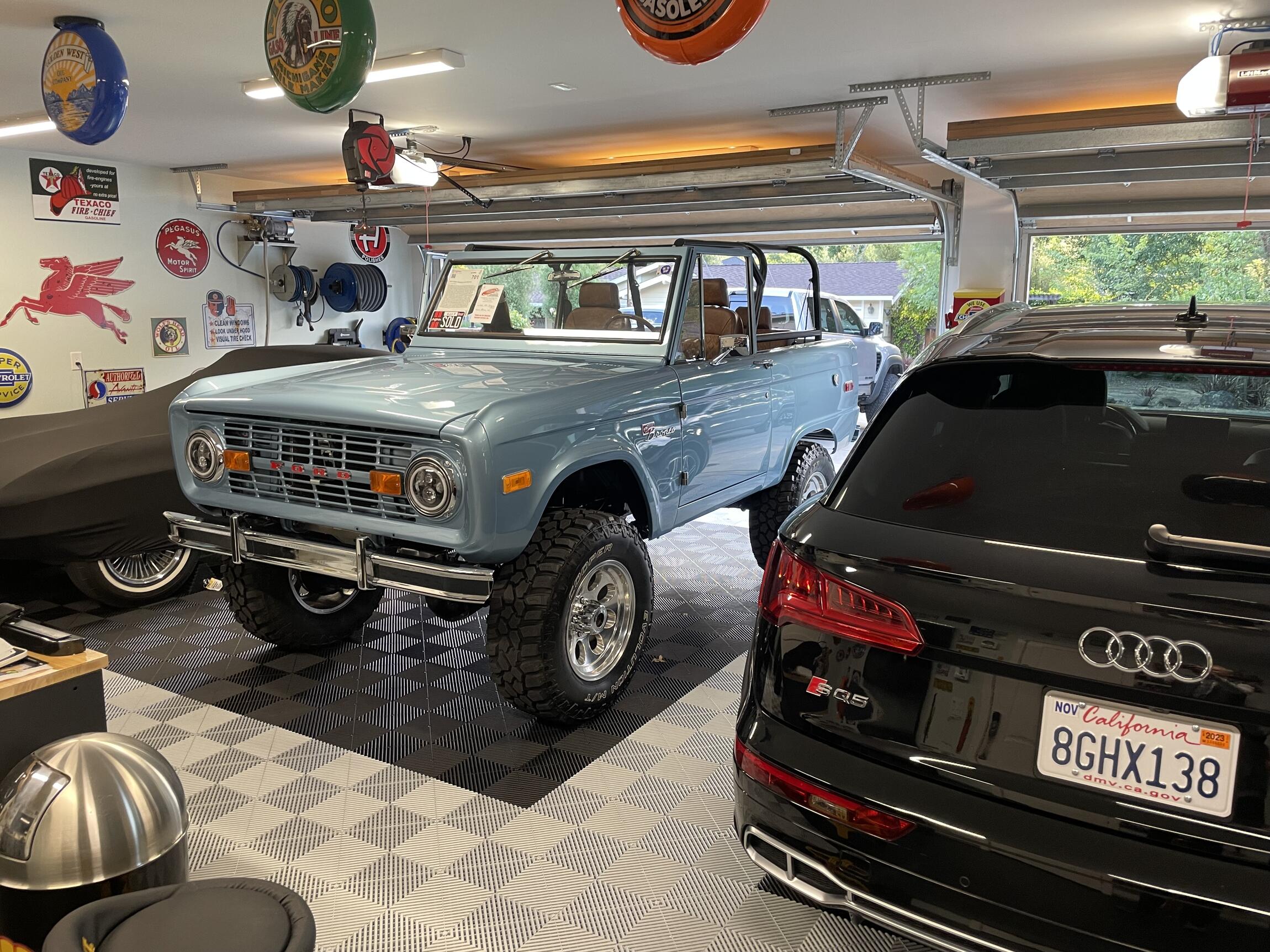 Sold: Custom 1977 Ford Bronco