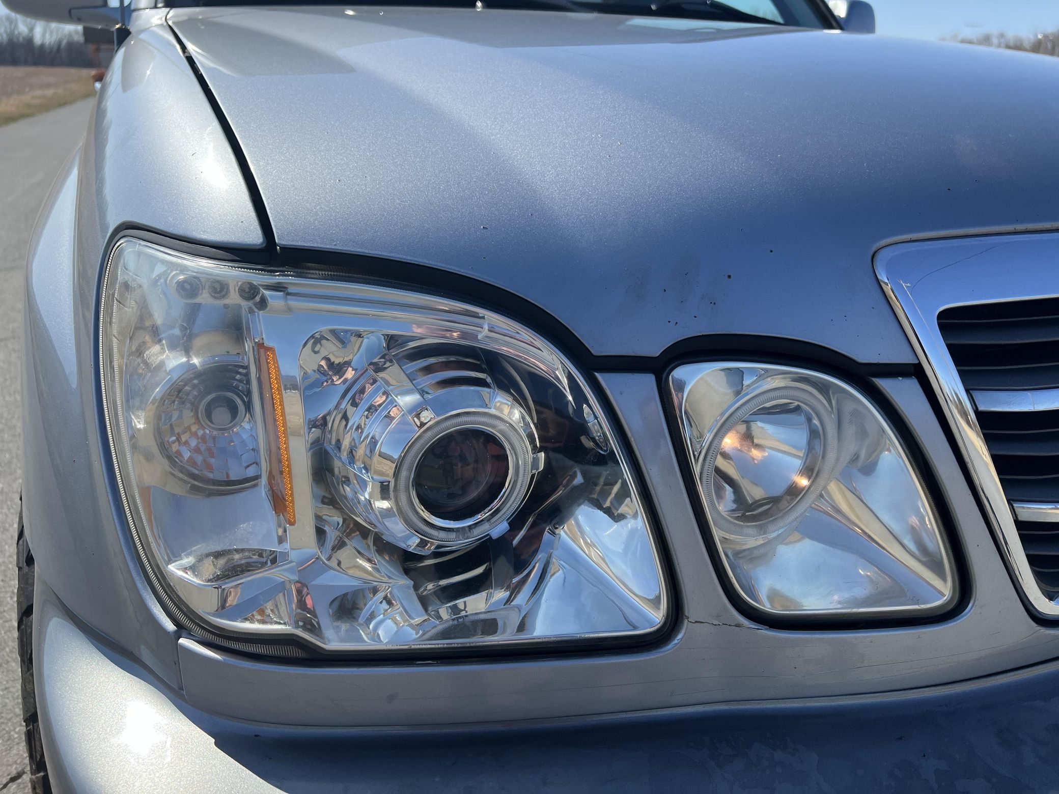 Sold: Modified 2005 Lexus LX 470