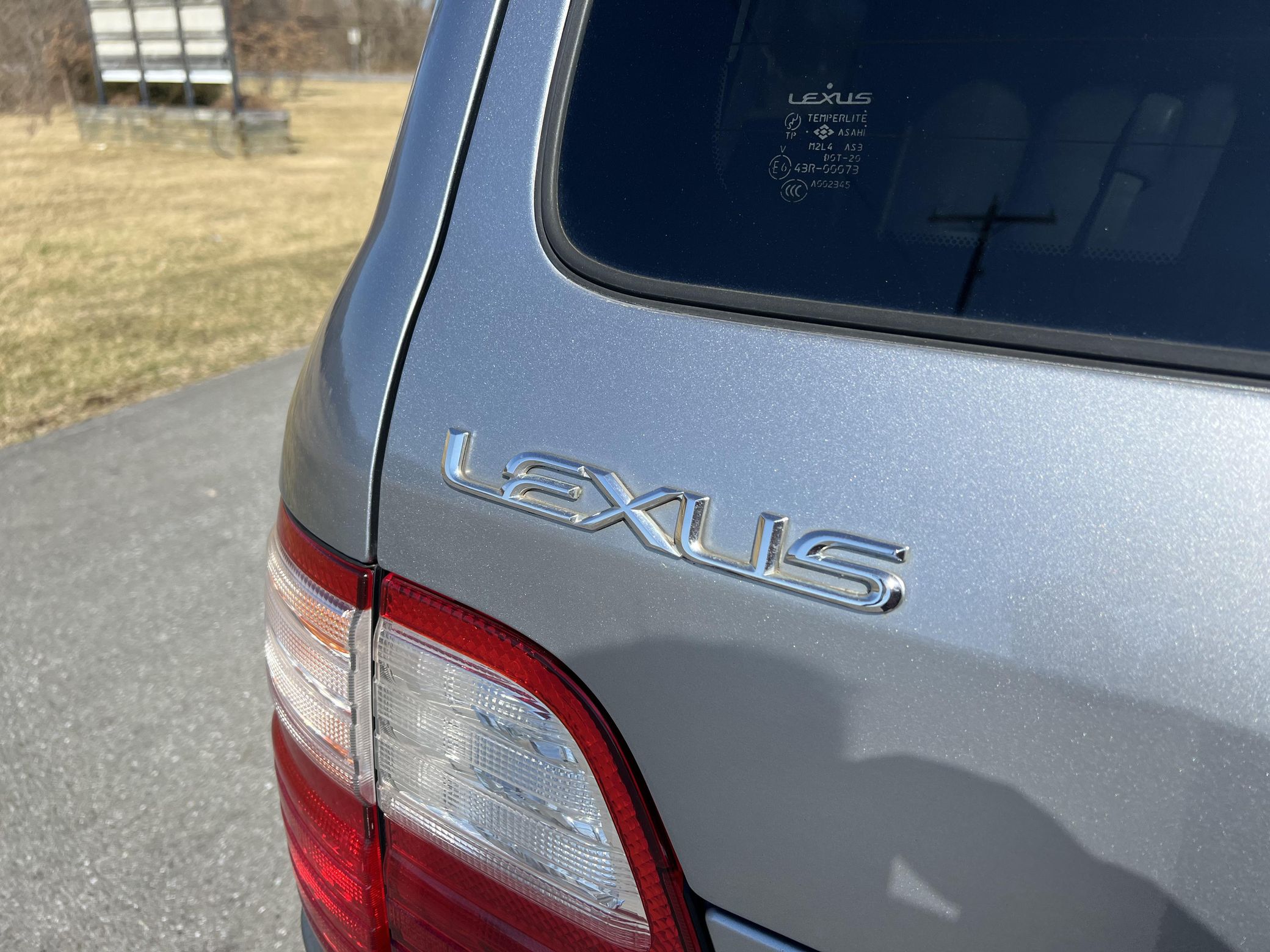 Sold: Modified 2005 Lexus LX 470