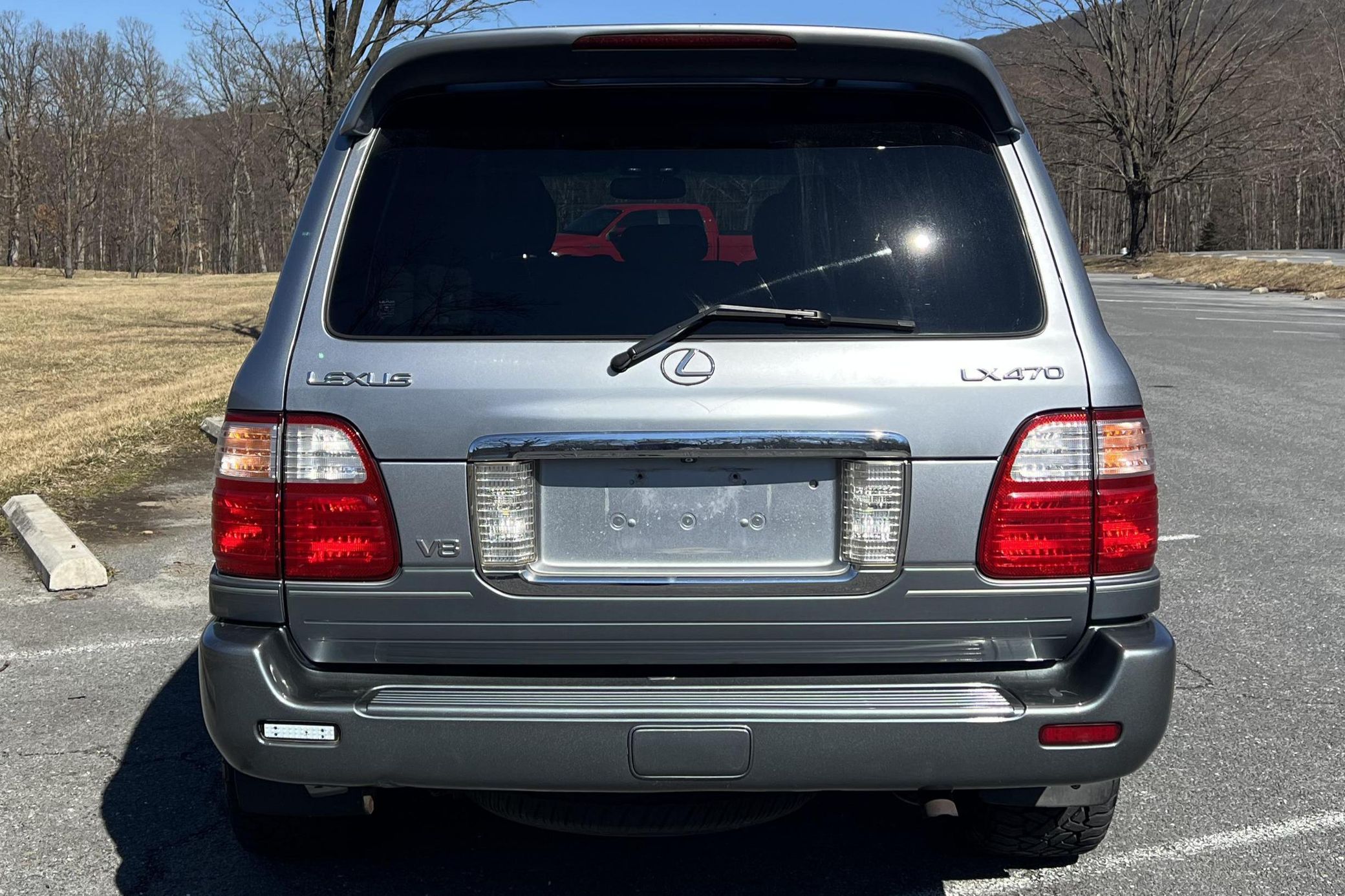 Sold: Modified 2005 Lexus LX 470