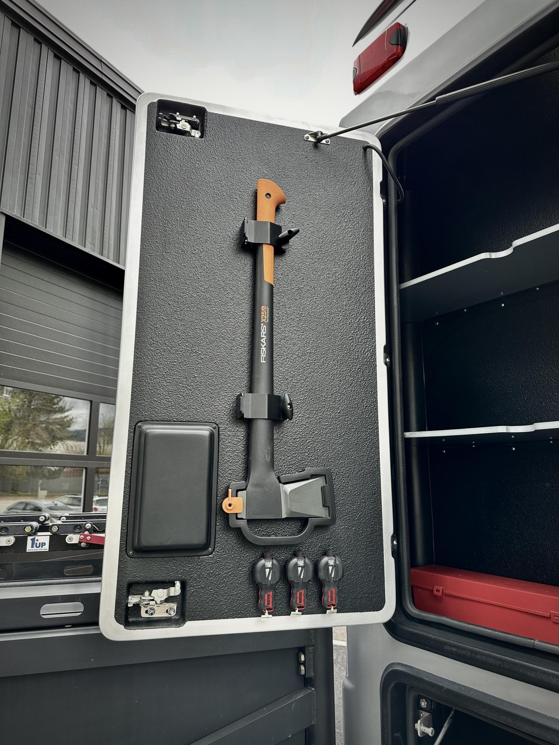 2016 Earthroamer XV-LTS 165