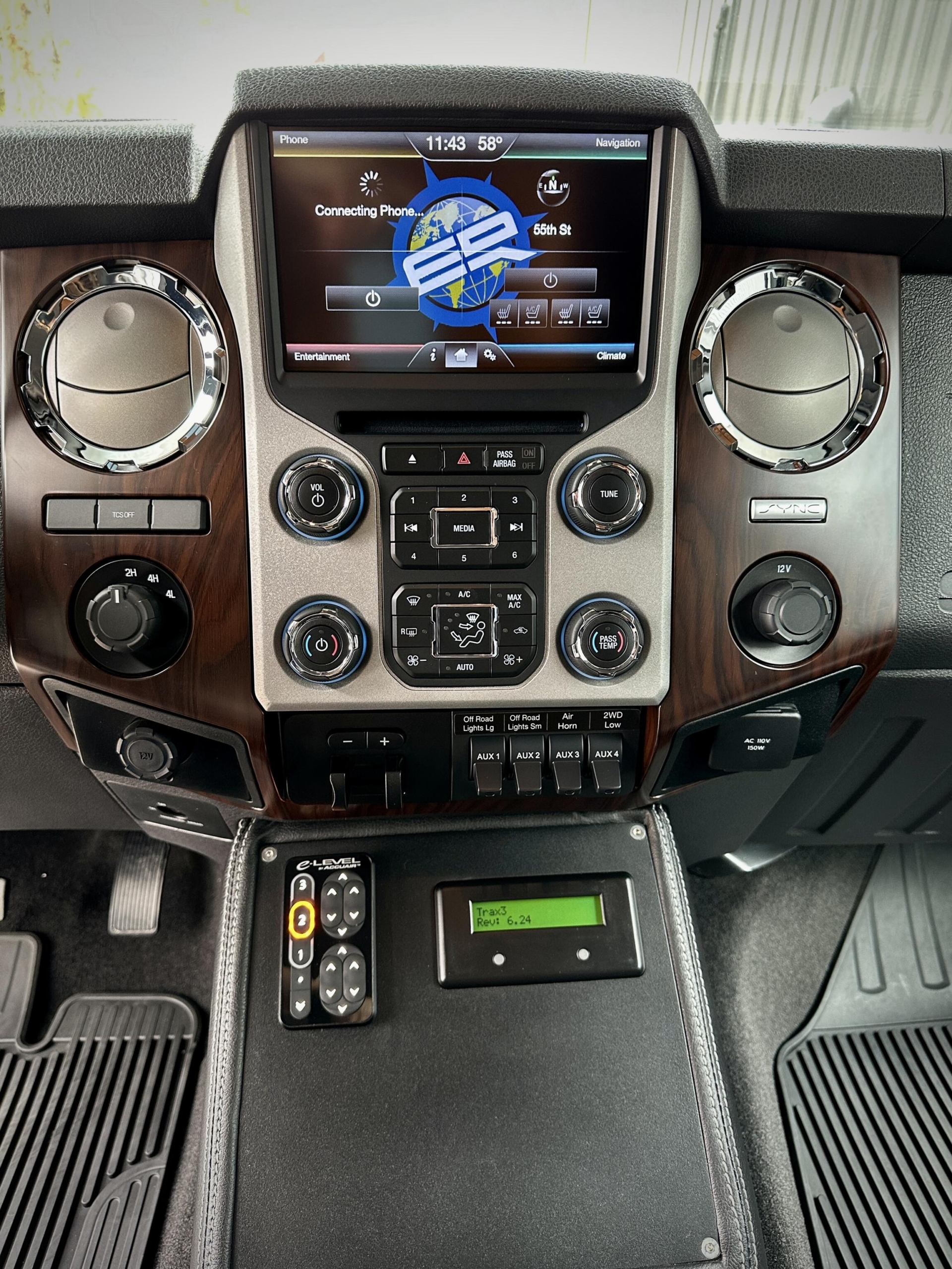 2016 Earthroamer XV-LTS 165