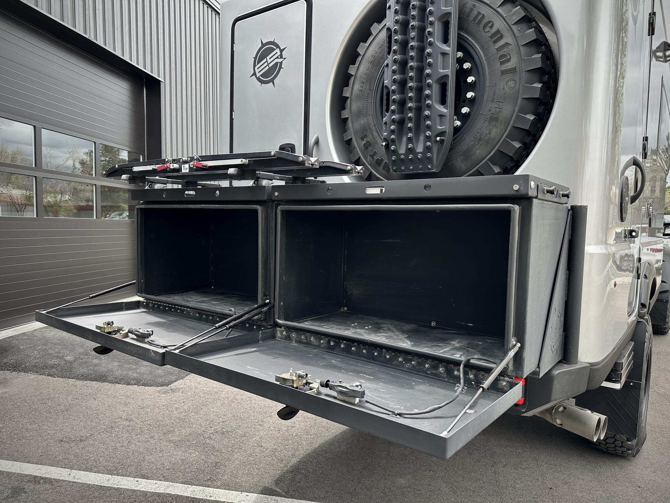 2016 Earthroamer XV-LTS 165