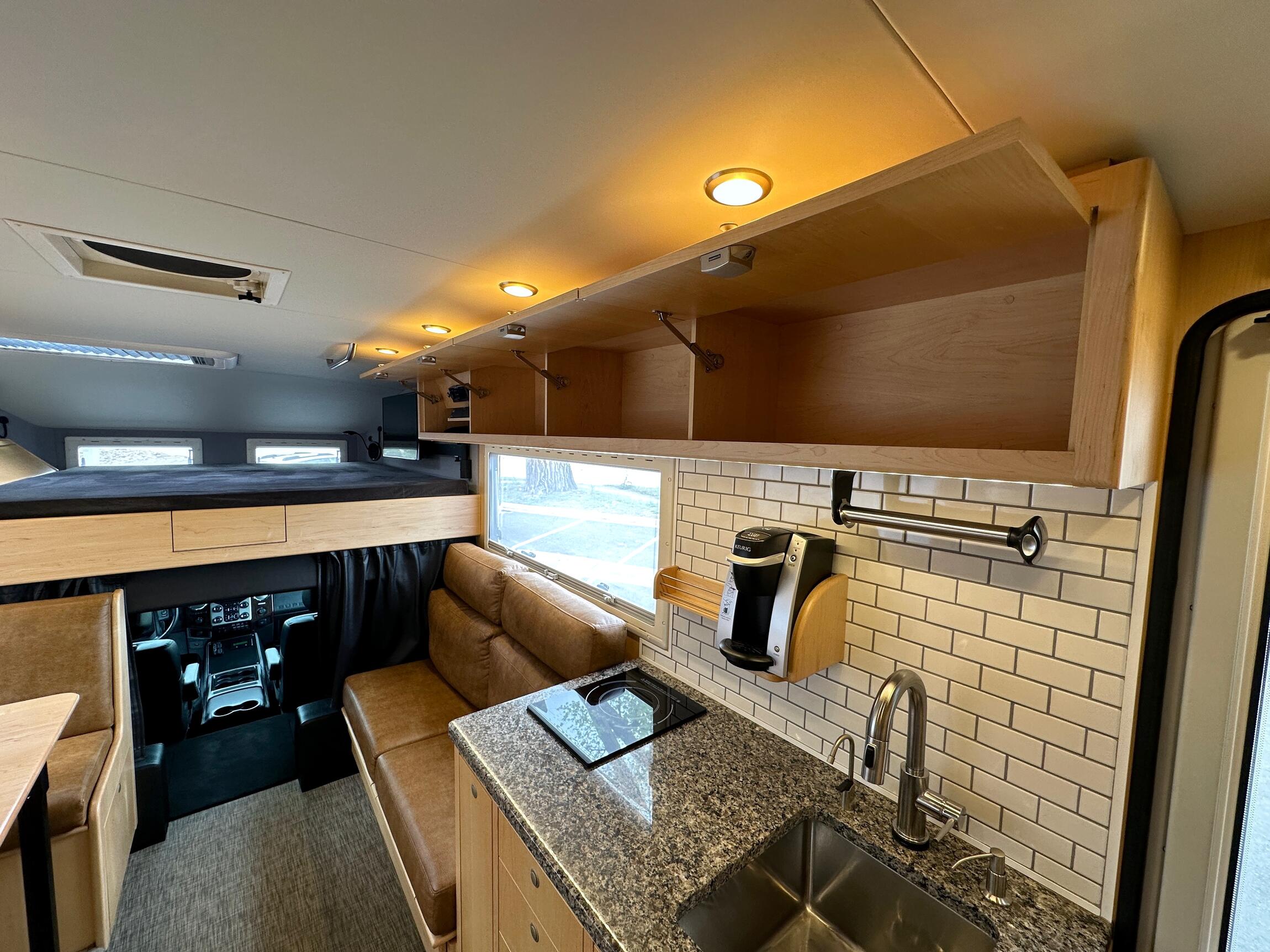 2016 Earthroamer XV-LTS 165