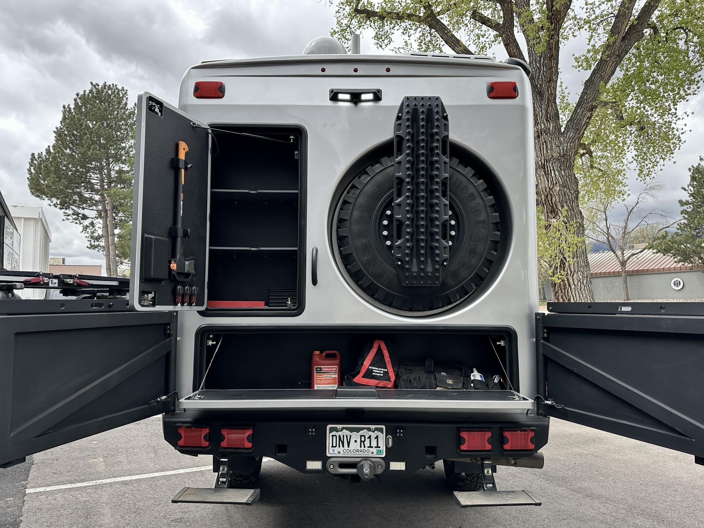 2016 Earthroamer XV-LTS 165