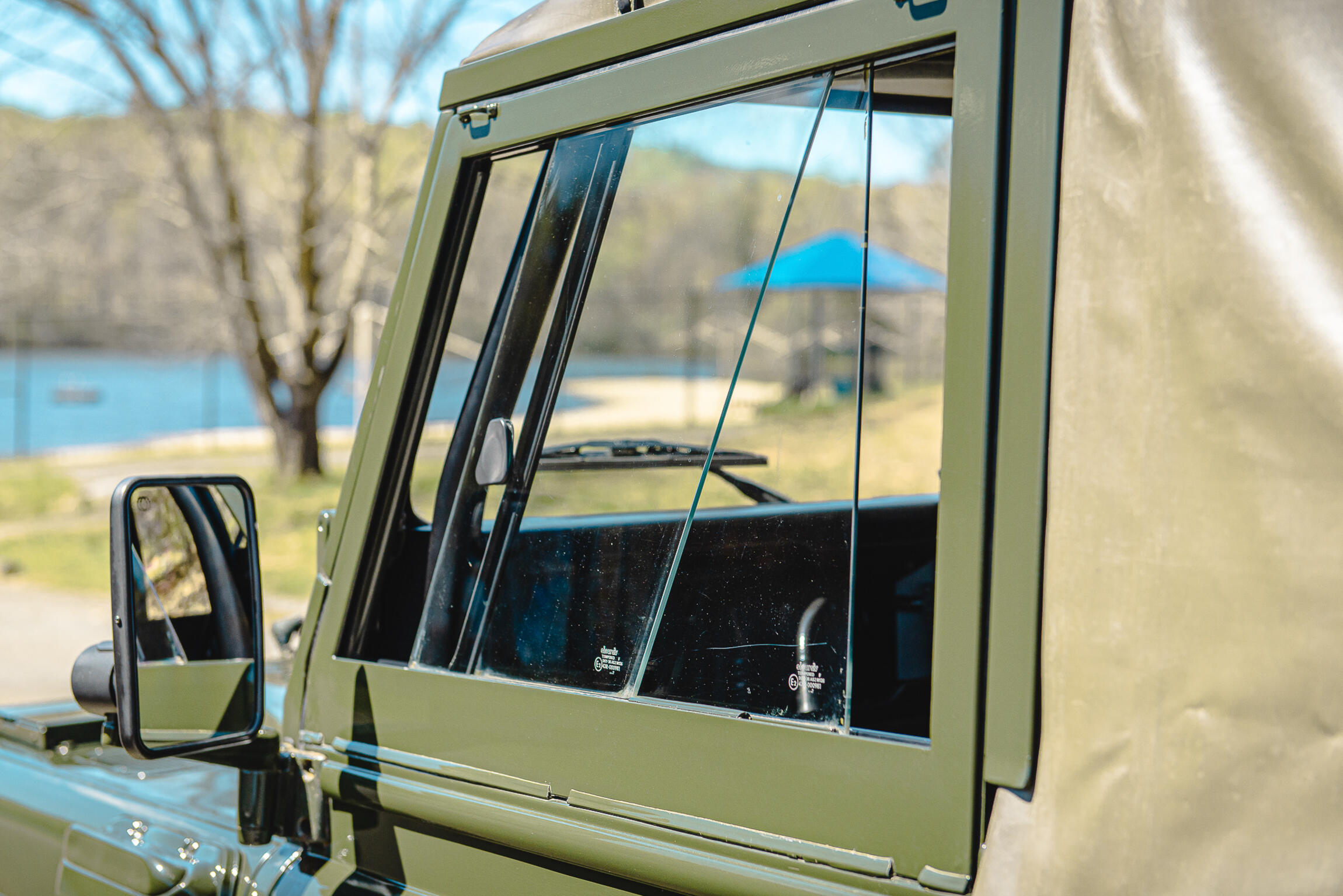 Sold: 1998 Land Rover Defender 90 Wolf