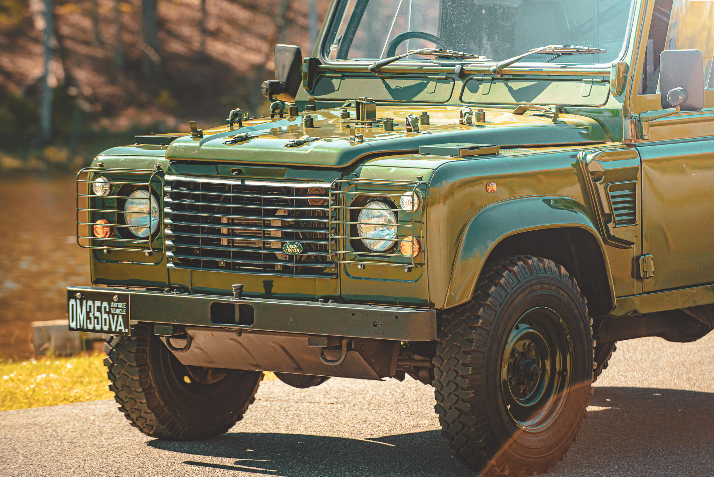 Sold: 1998 Land Rover Defender 90 Wolf