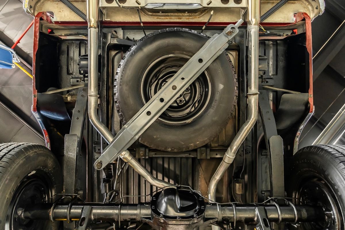 Sold: 1986 Ford F-150 XLT