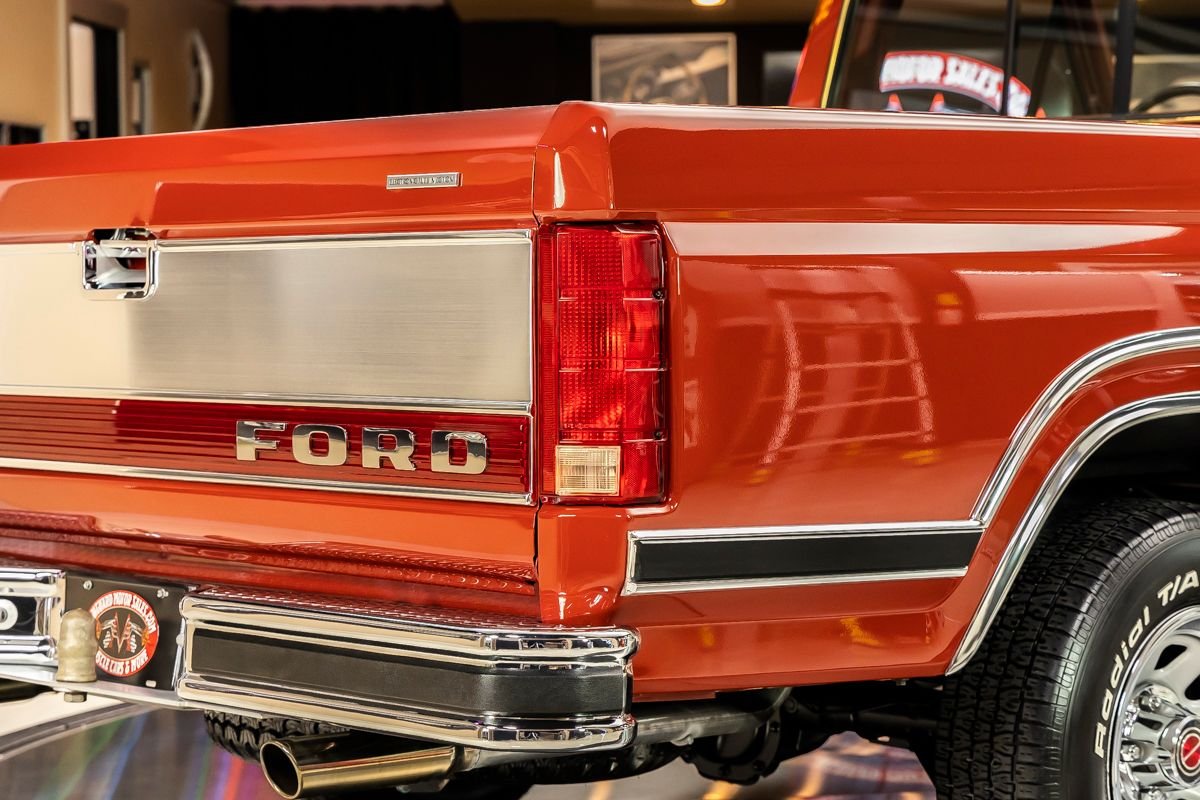 Sold: 1986 Ford F-150 XLT