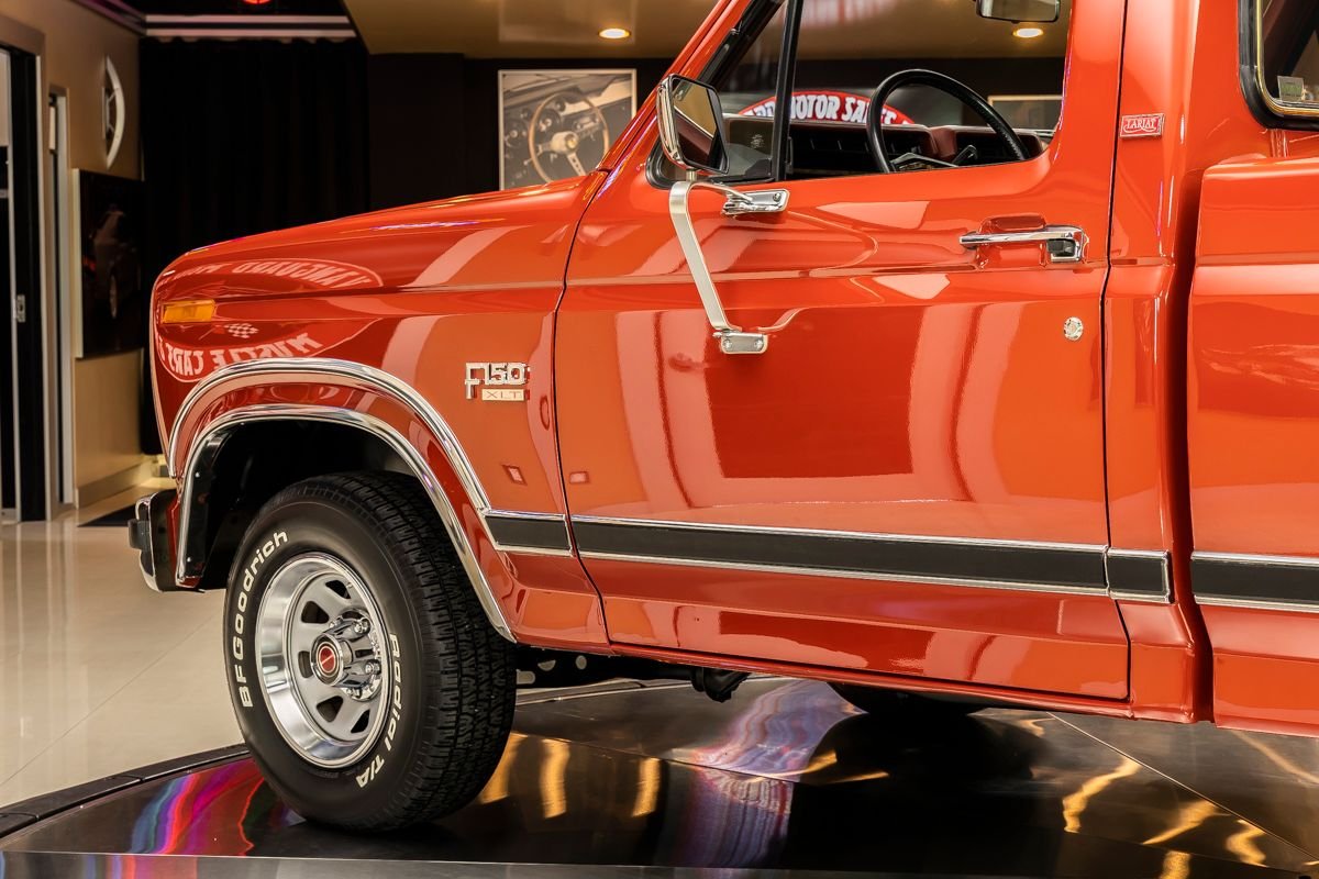 Sold: 1986 Ford F-150 XLT