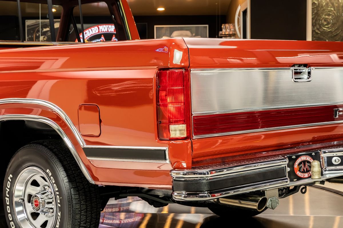 Sold: 1986 Ford F-150 XLT