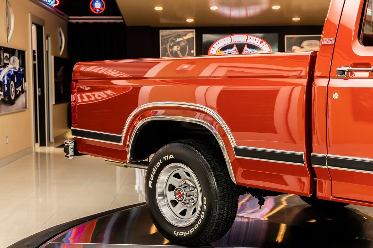 Sold: 1986 Ford F-150 XLT