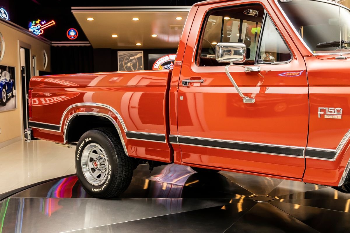 Sold: 1986 Ford F-150 XLT