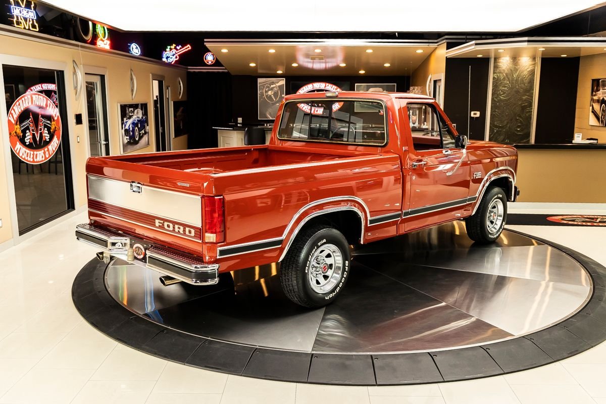 Sold: 1986 Ford F-150 XLT