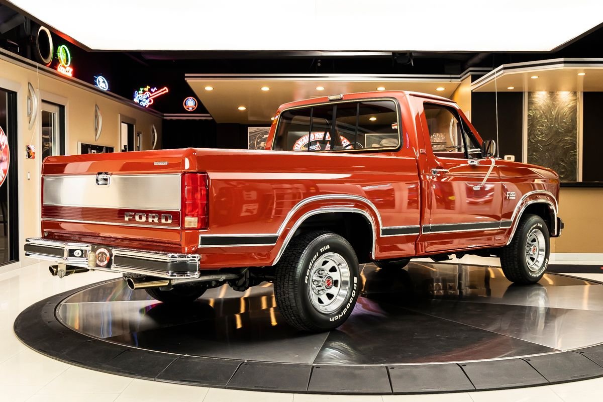 Sold: 1986 Ford F-150 XLT