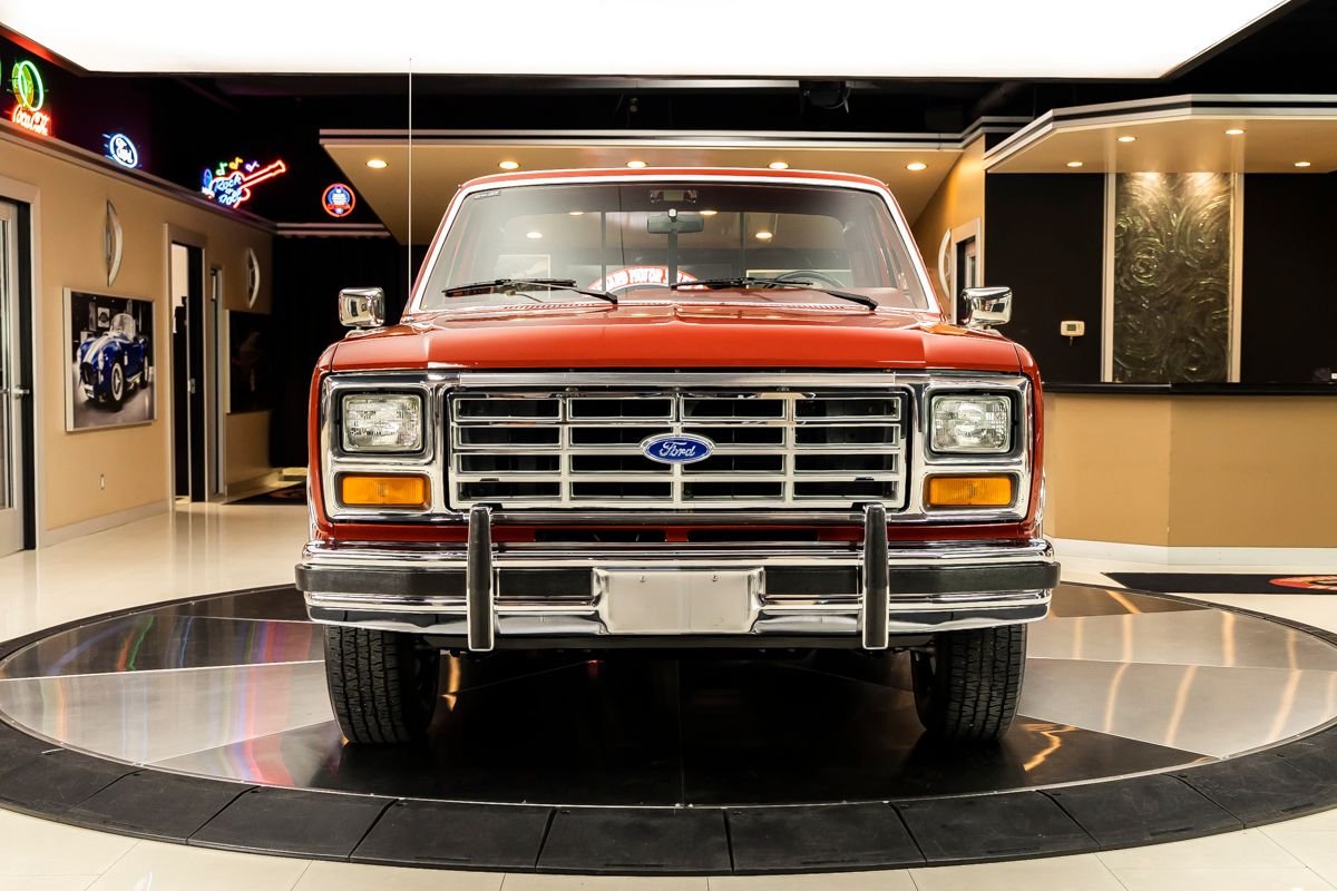 Sold: 1986 Ford F-150 XLT