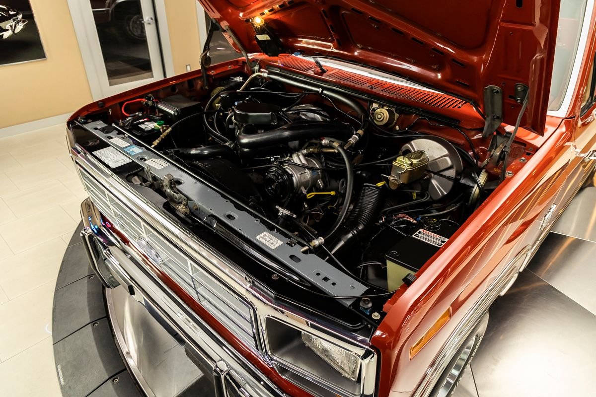 Sold: 1986 Ford F-150 XLT