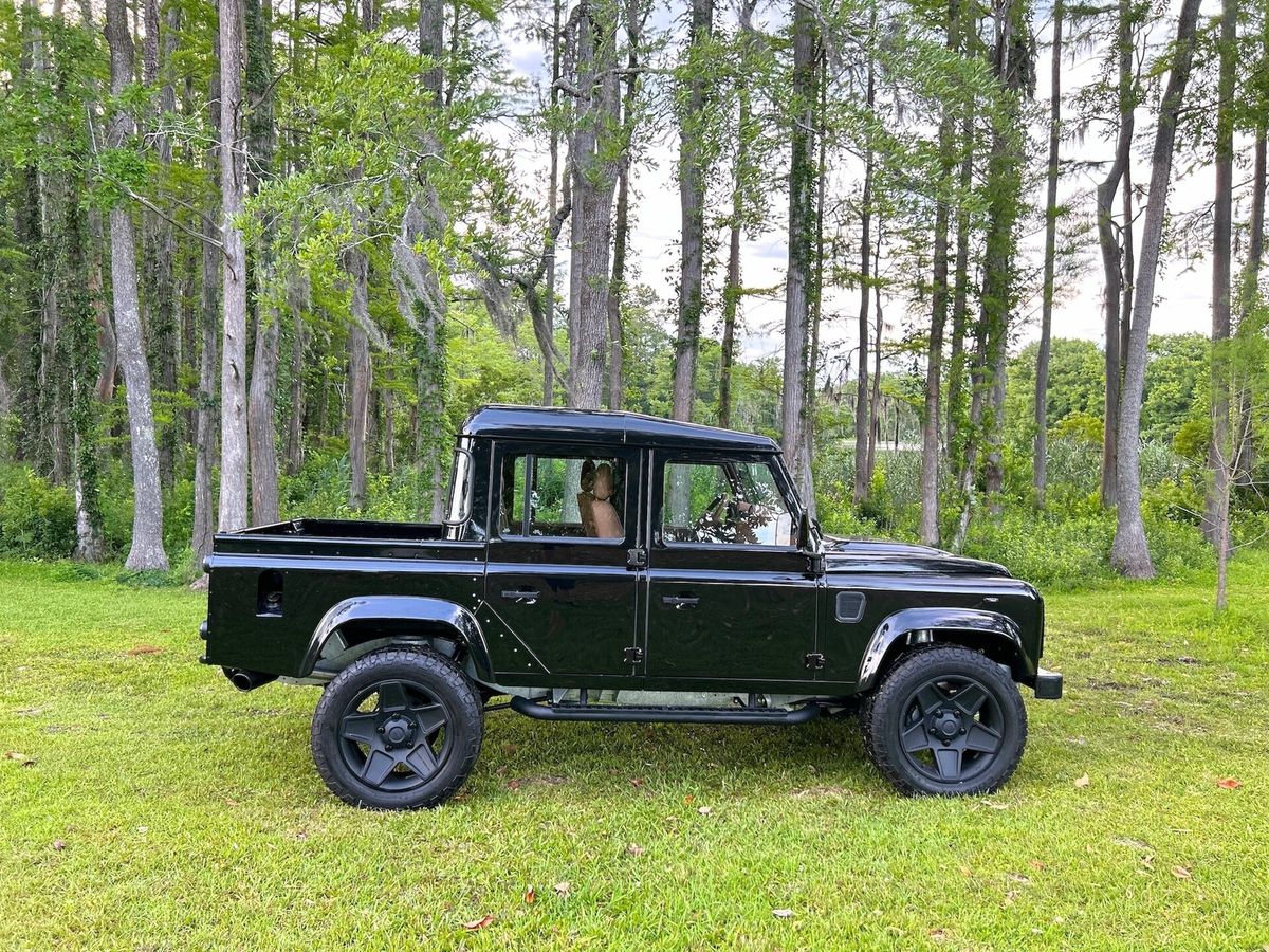 6.2L LS3 Powered-1997 Land Rover Defender 110 Double Cab Pickup