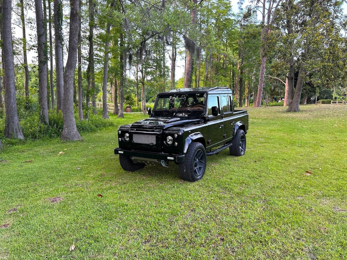 6.2L LS3 Powered-1997 Land Rover Defender 110 Double Cab Pickup