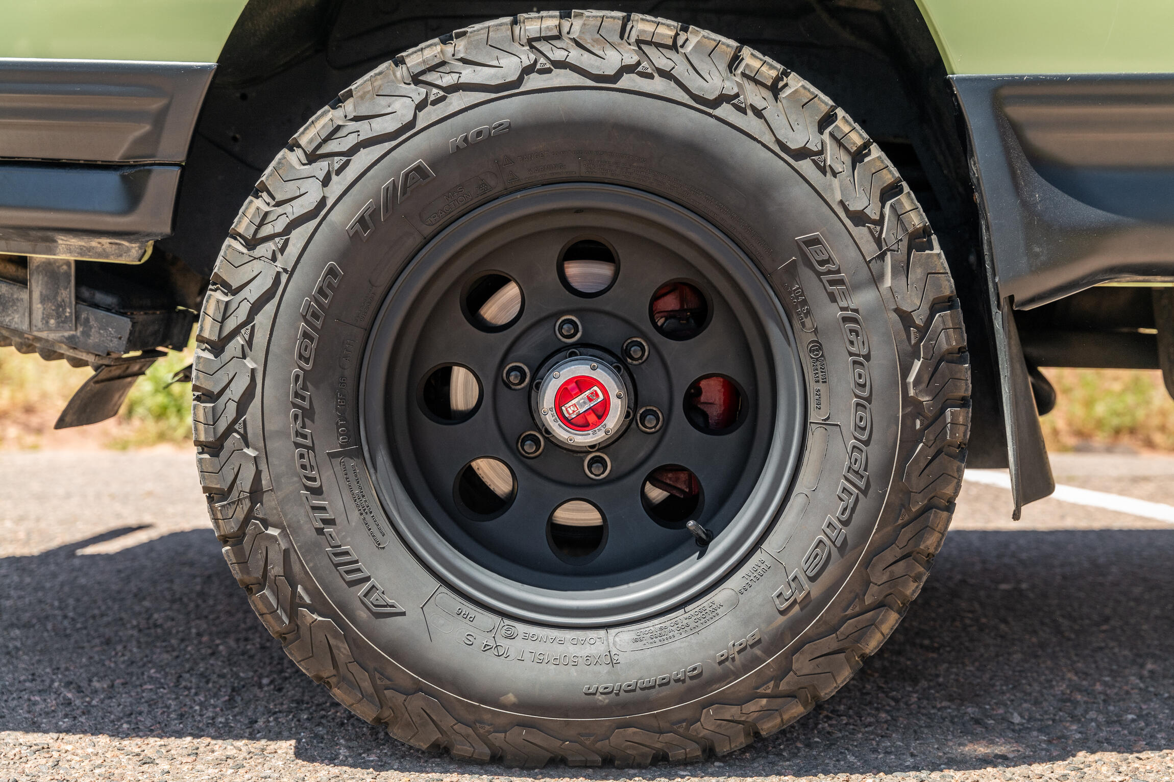 Sold: 1992 Mitsubishi Delica Star Wagon Super Exceed 4x4