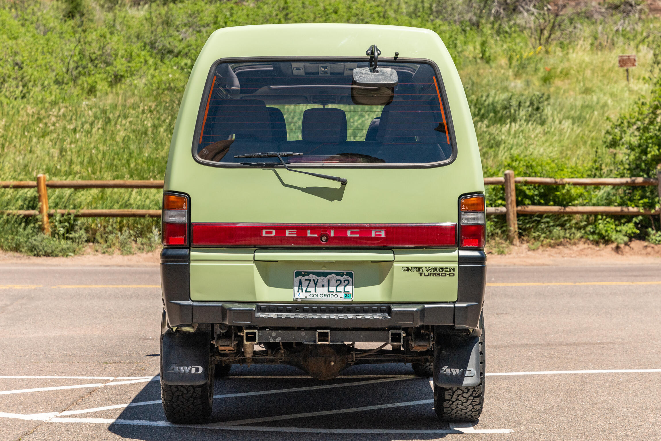 Sold: 1992 Mitsubishi Delica Star Wagon Super Exceed 4x4