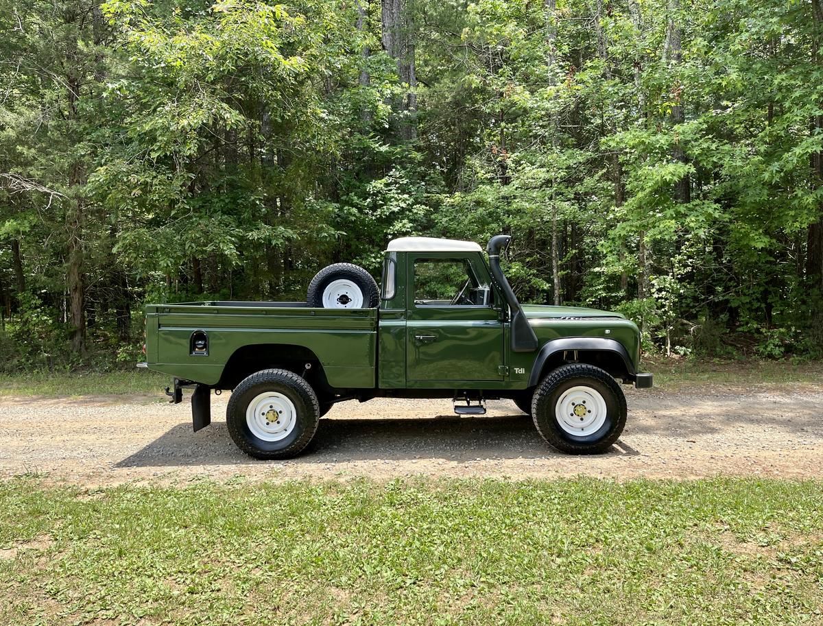  Land Rover Defender