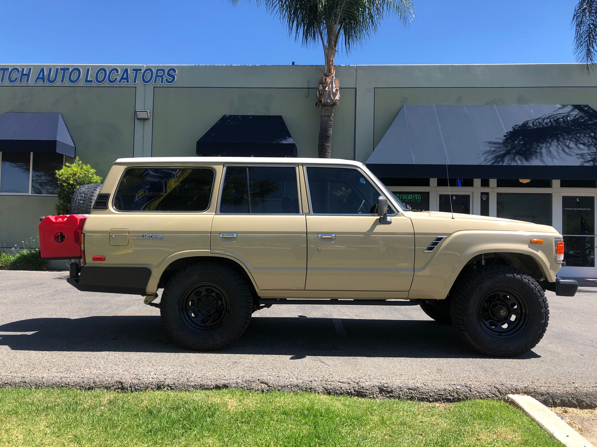 Sold: 1984 Toyota Land Cruiser FJ60