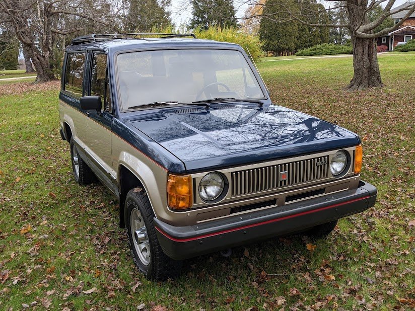 Sold: 1986 Isuzu Trooper LS Two Door