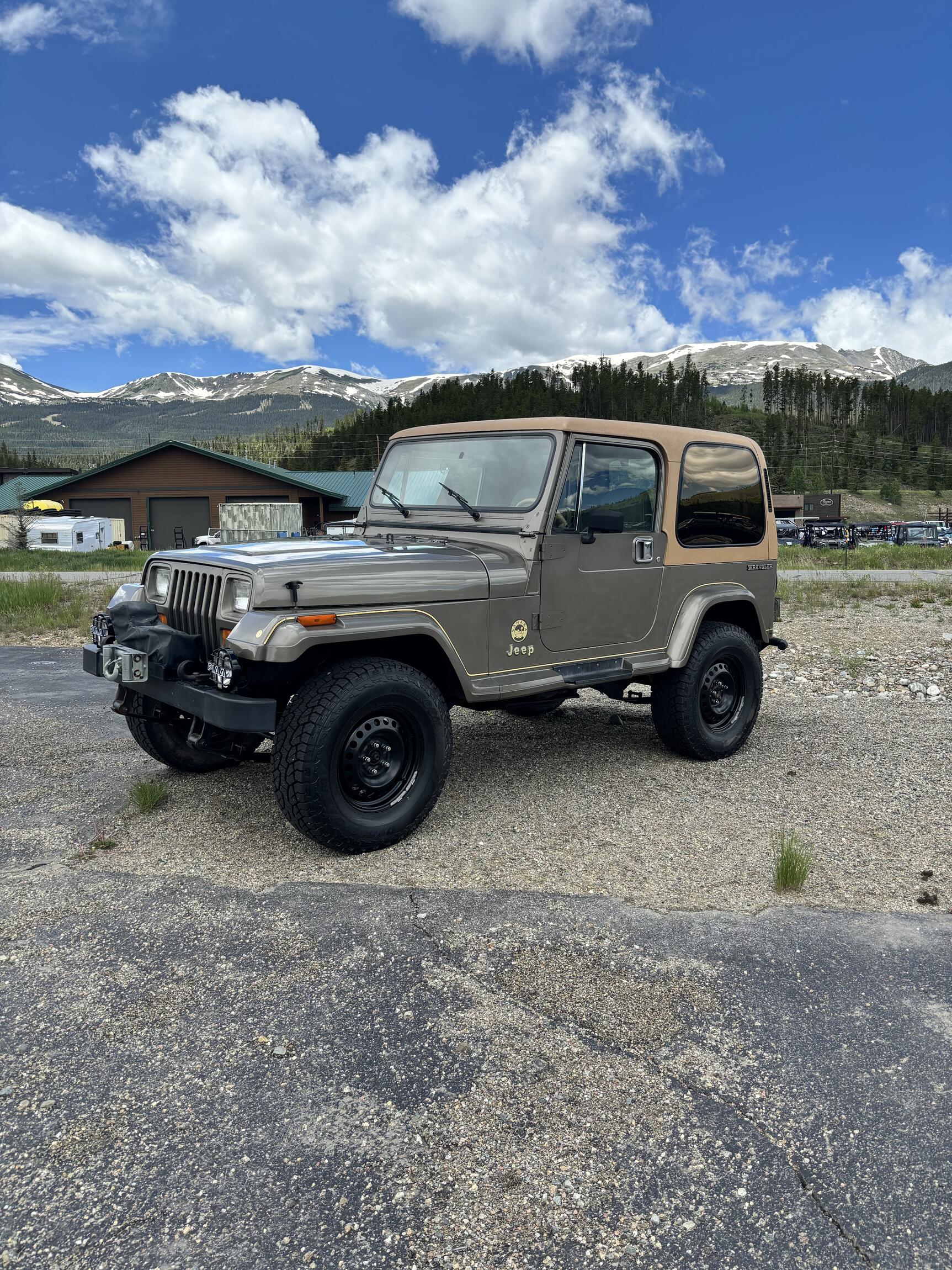 Sold: 1988 Jeep Wrangler Sahara