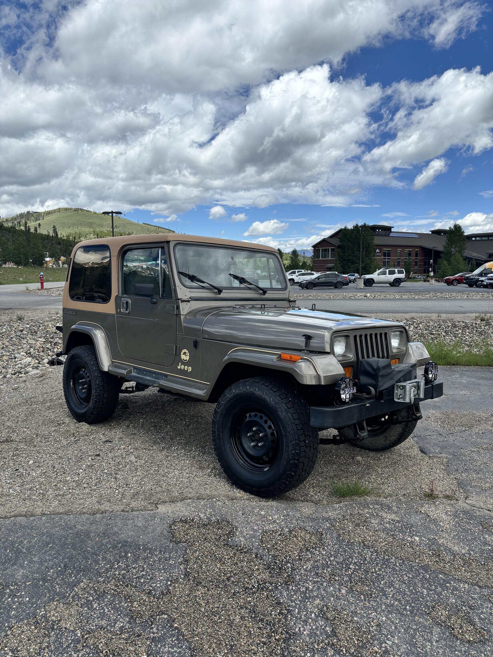 Sold: 1988 Jeep Wrangler Sahara
