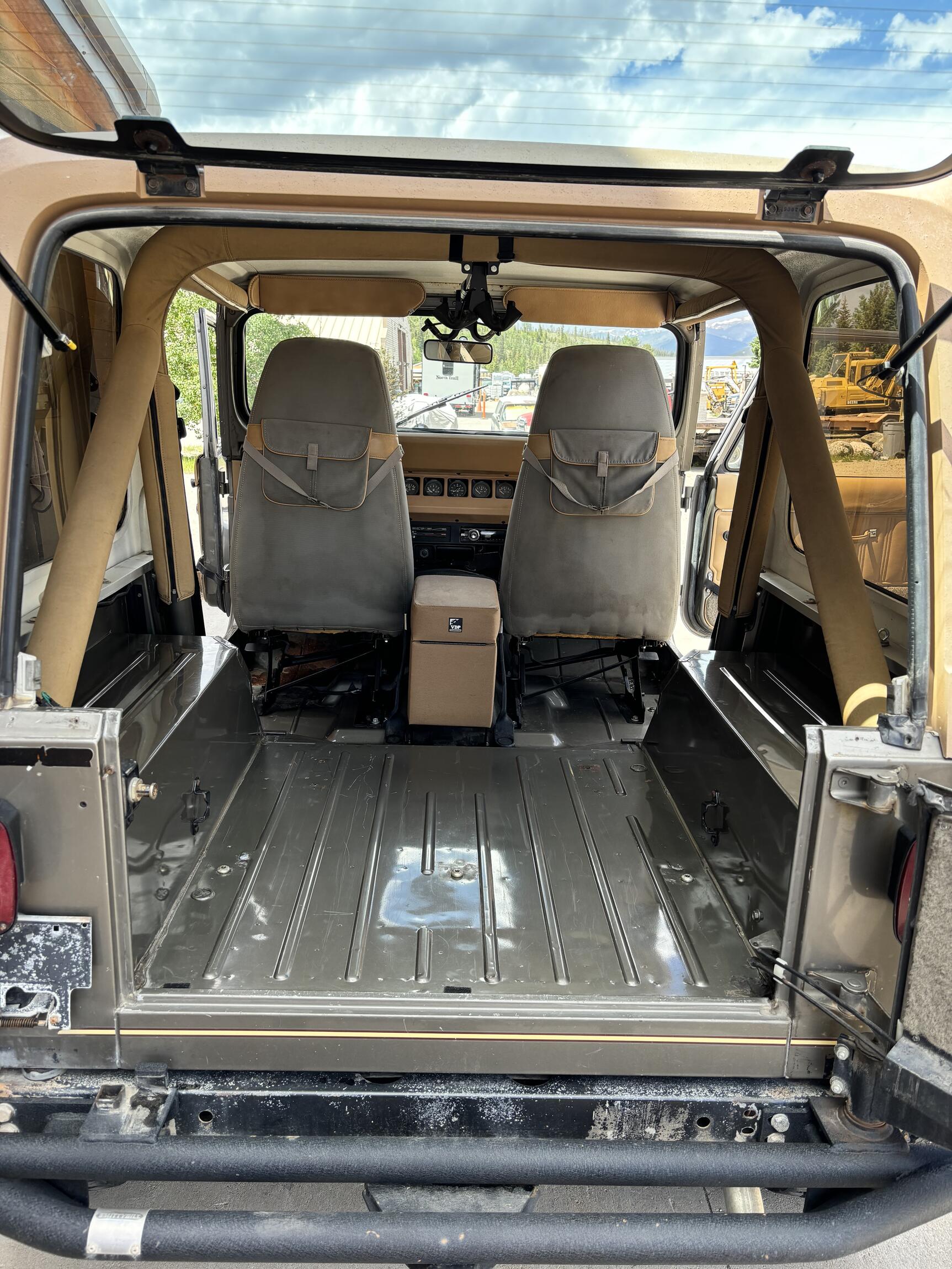 Sold: 1988 Jeep Wrangler Sahara