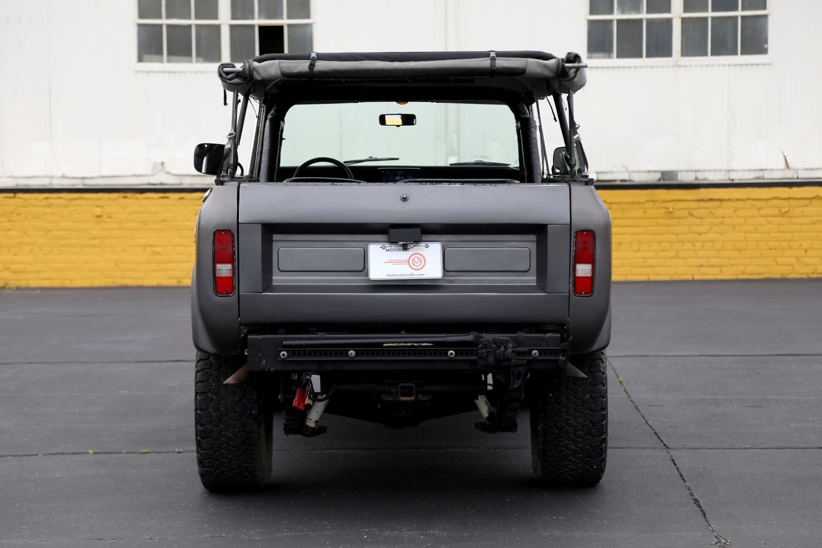 Sold: 1977 International Harvester Scout Traveler